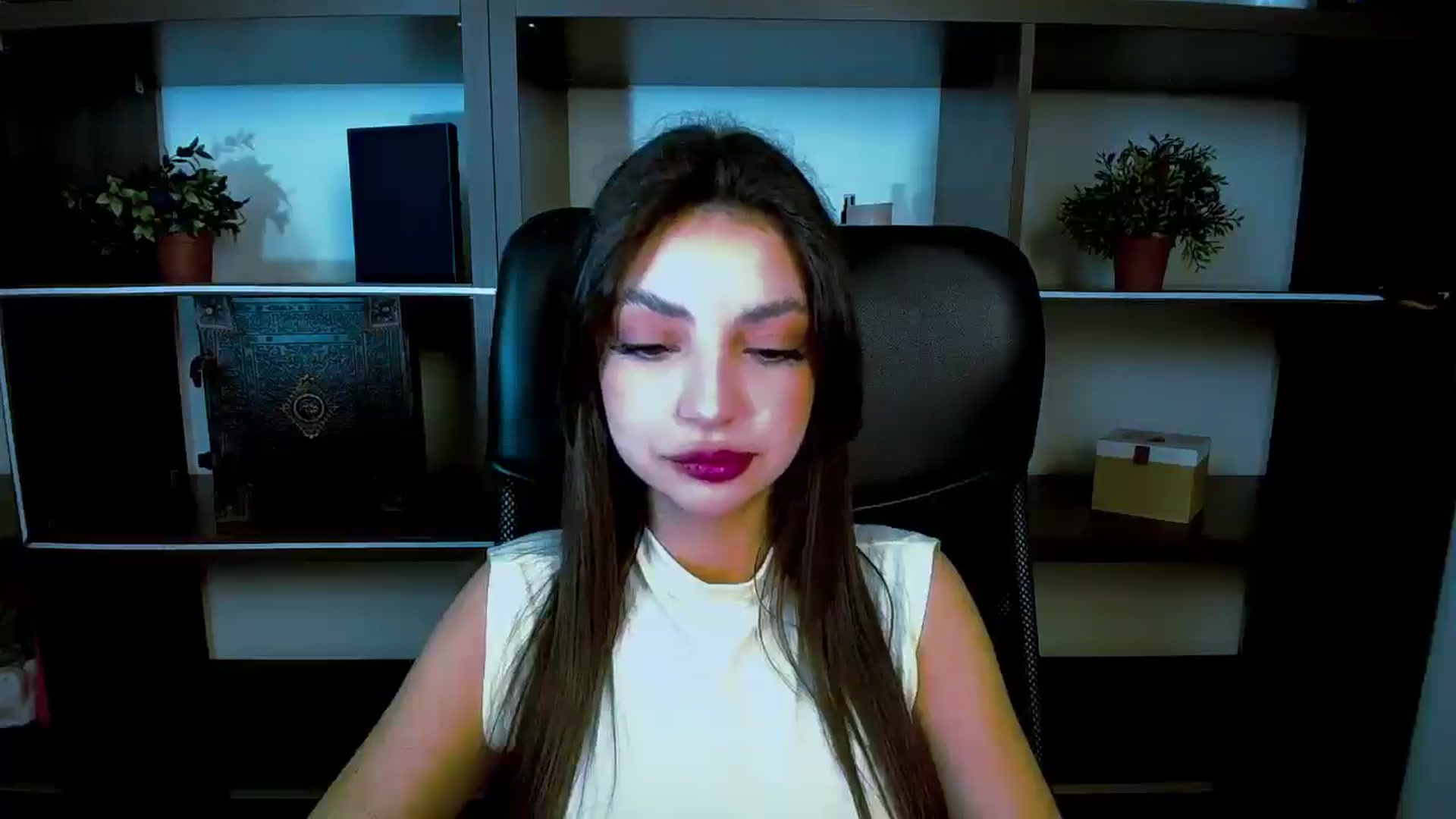 Gallery image thumbnail from Lexi_Jos's myfreecams stream on, 05/10/2025, 19:16 image 13 of 20