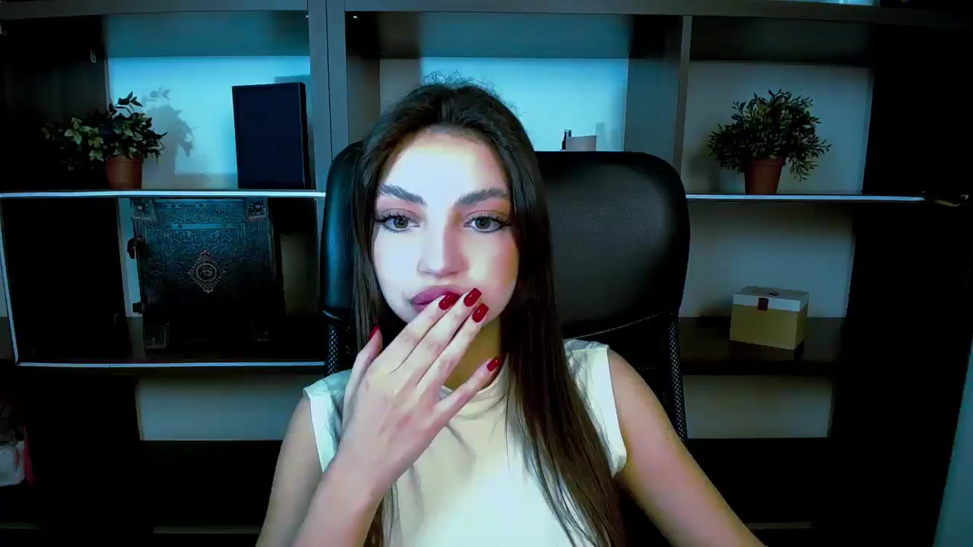 Gallery image thumbnail from Lexi_Jos's myfreecams stream on, 05/10/2025, 19:16 image 7 of 20