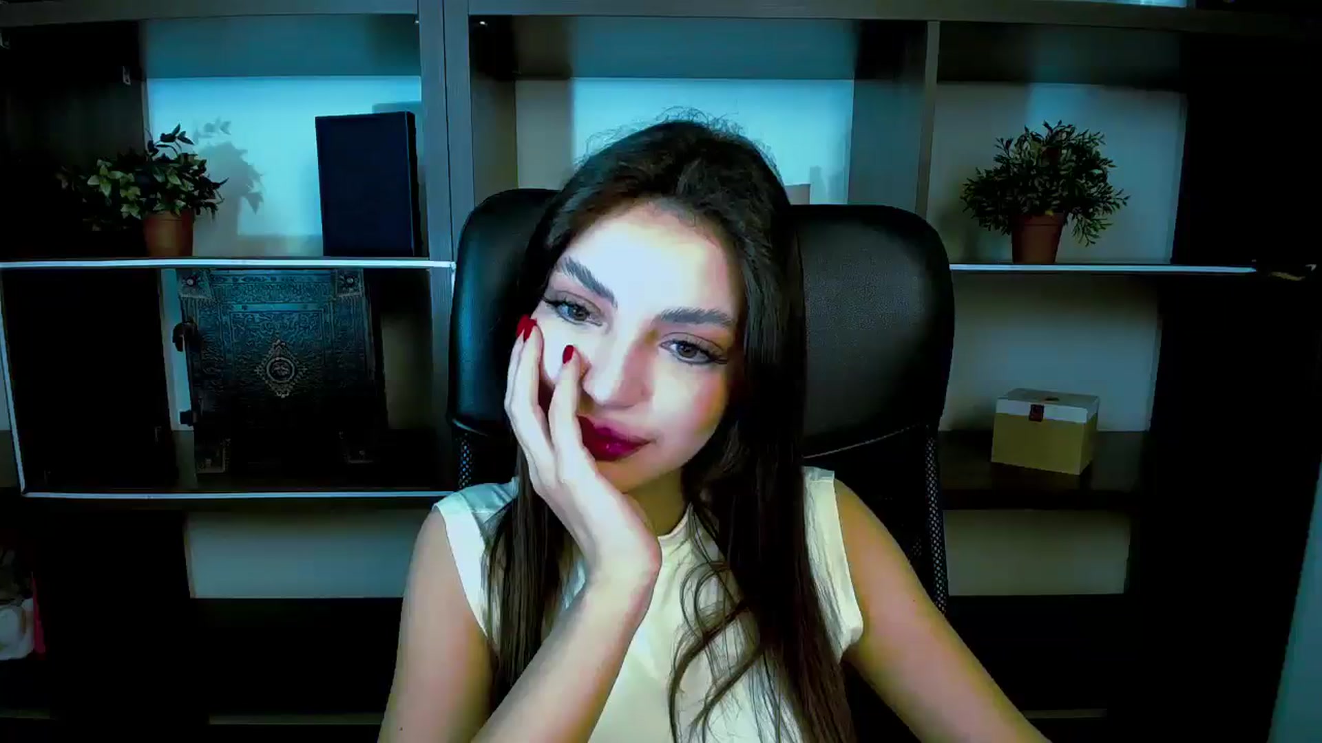 Gallery image thumbnail from Lexi_Jos's myfreecams stream on, 05/10/2025, 19:16 image 8 of 20