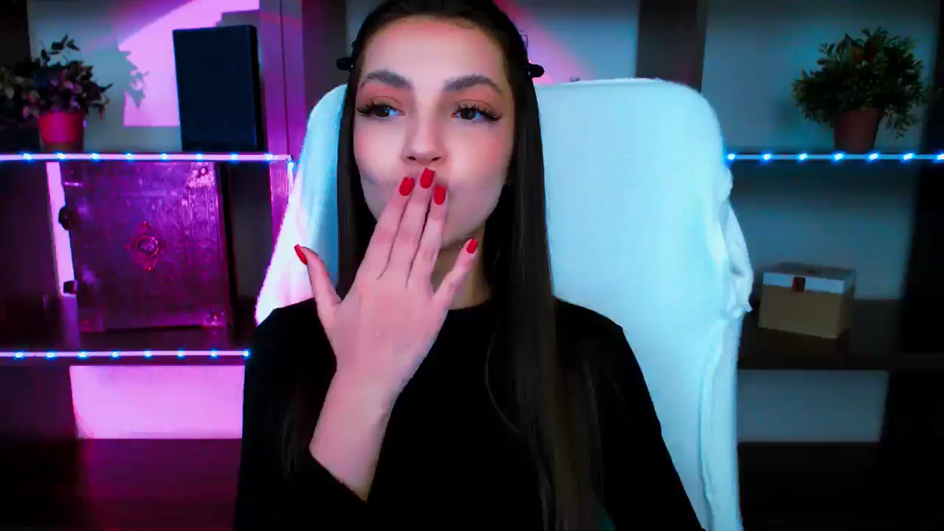Gallery image thumbnail from Lexi_Jos's myfreecams stream on, 05/12/2025, 13:50 image 5 of 20