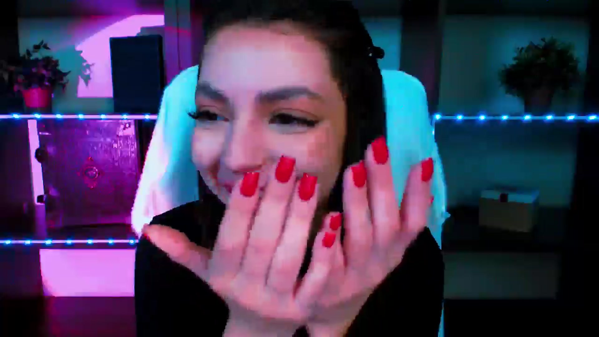 Gallery image thumbnail from Lexi_Jos's myfreecams stream on, 05/12/2025, 18:48 image 8 of 20