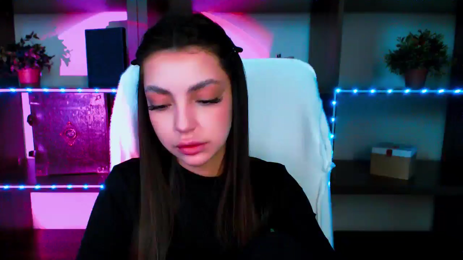 Gallery image thumbnail from Lexi_Jos's myfreecams stream on, 05/12/2025, 18:48 image 11 of 20