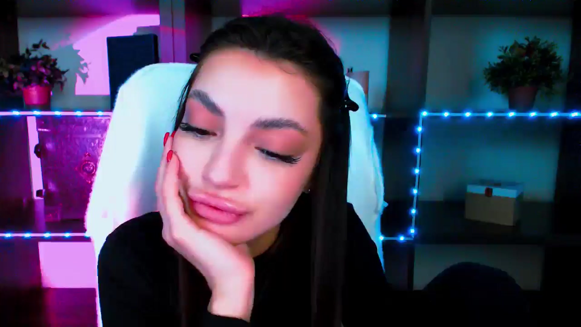 Gallery image thumbnail from Lexi_Jos's myfreecams stream on, 05/12/2025, 18:48 image 7 of 20