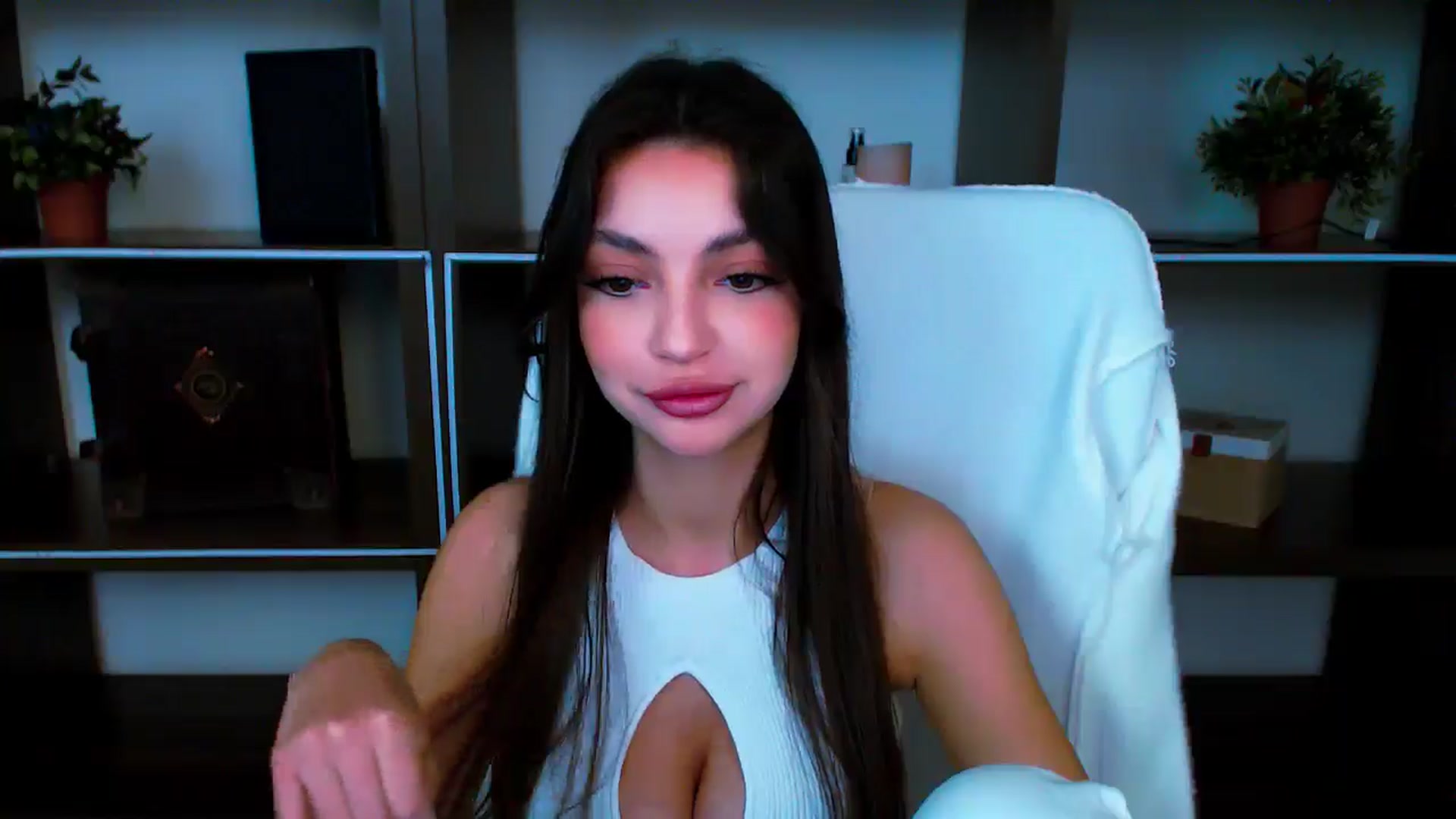 Gallery image thumbnail from Lexi_Jos's myfreecams stream on, 05/14/2025, 14:46 image 2 of 20