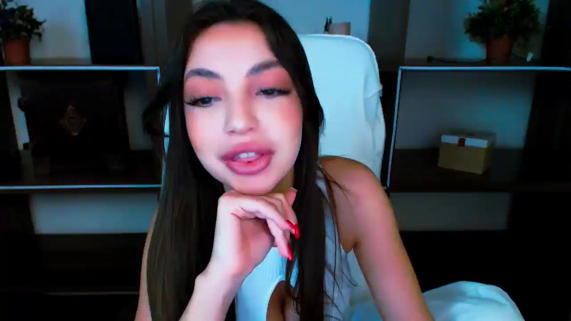 Gallery image thumbnail from Lexi_Jos's myfreecams stream on, 05/14/2025, 14:46 image 14 of 20