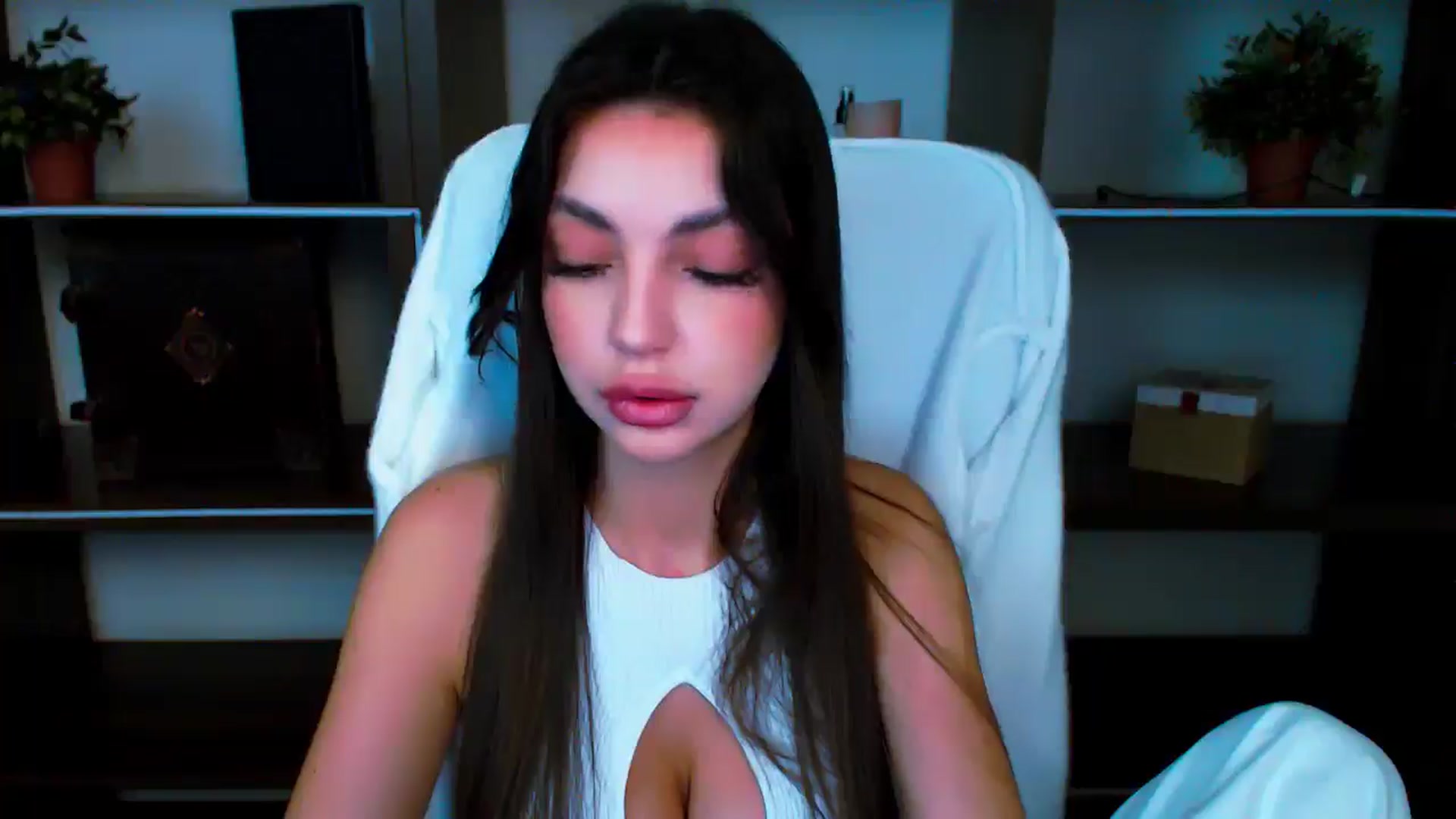 Gallery image thumbnail from Lexi_Jos's myfreecams stream on, 05/14/2025, 16:34 image 15 of 20