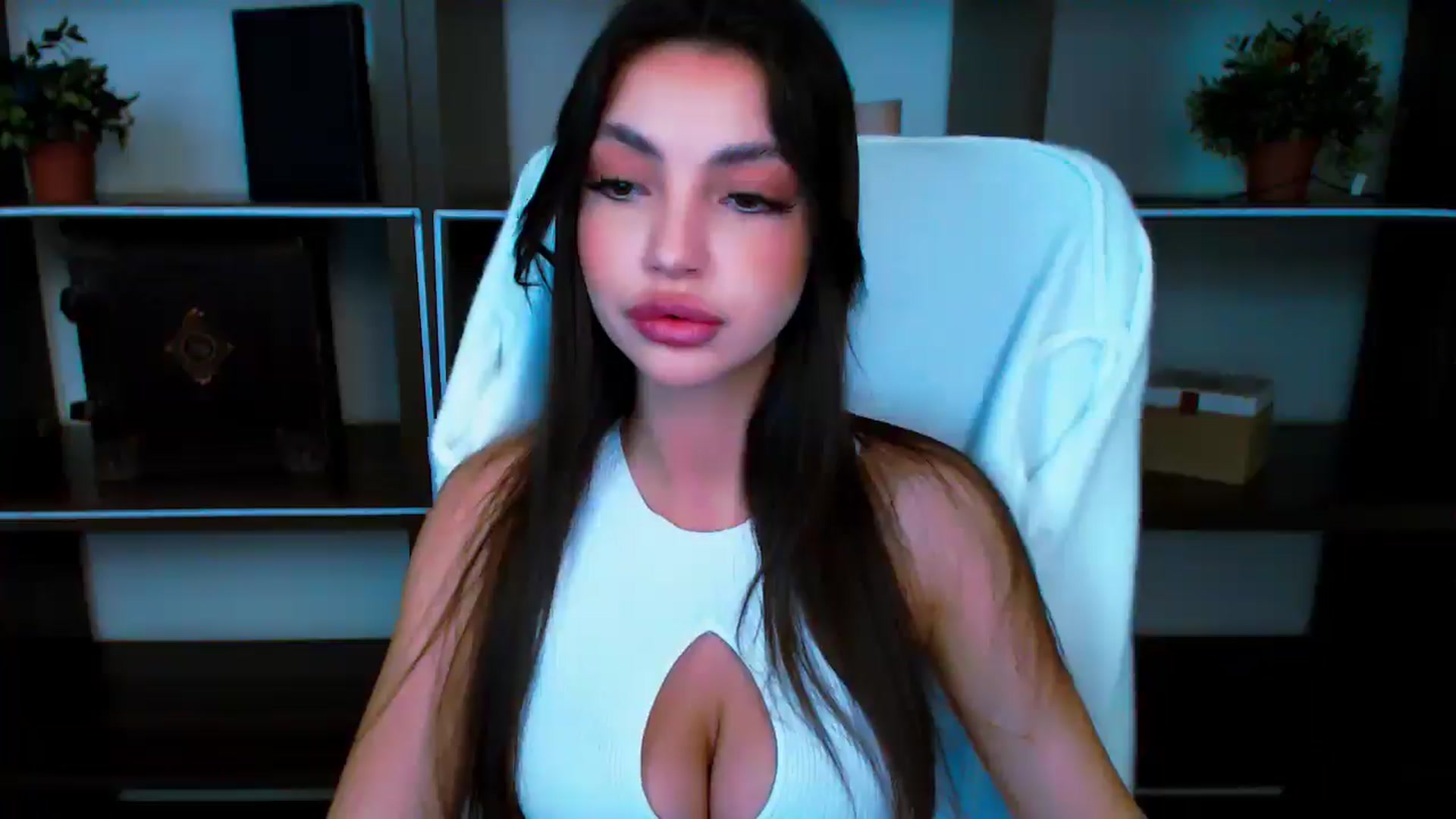 Gallery image thumbnail from Lexi_Jos's myfreecams stream on, 05/14/2025, 16:34 image 9 of 20