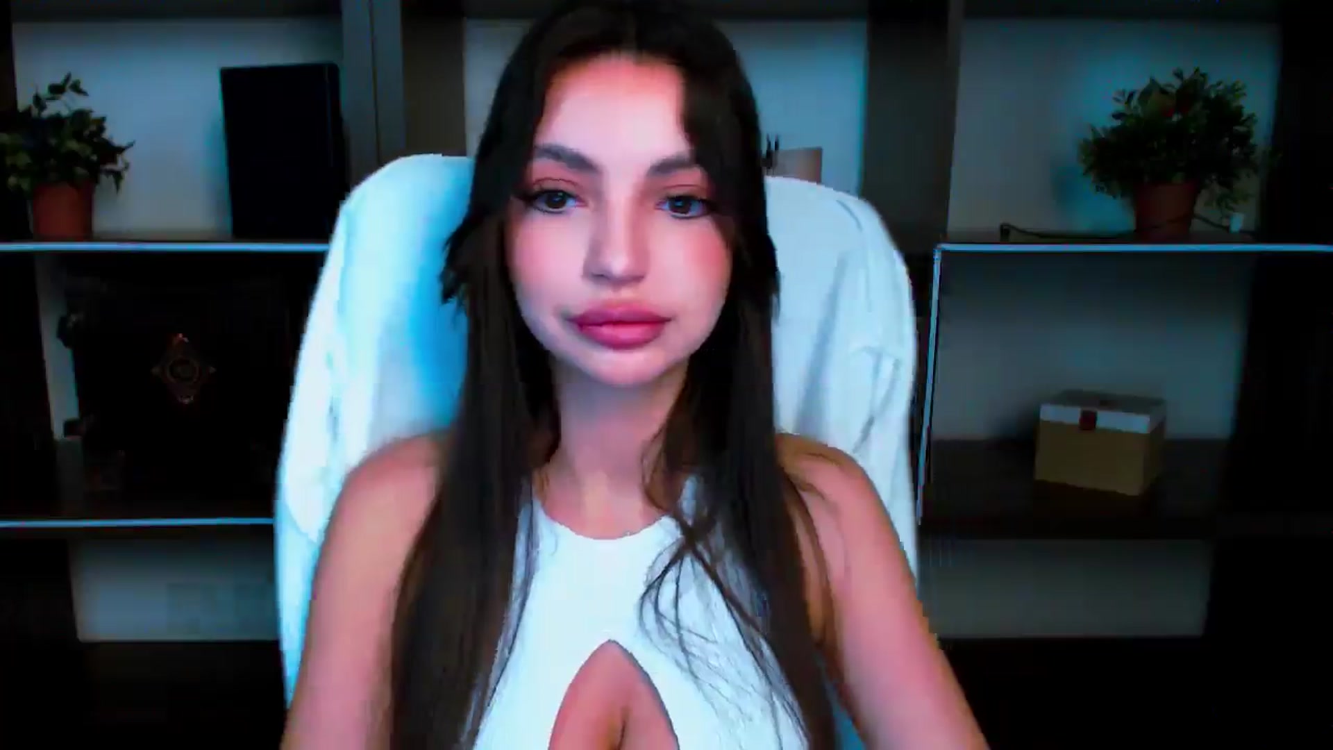 Gallery image thumbnail from Lexi_Jos's myfreecams stream on, 05/14/2025, 17:30 image 14 of 20