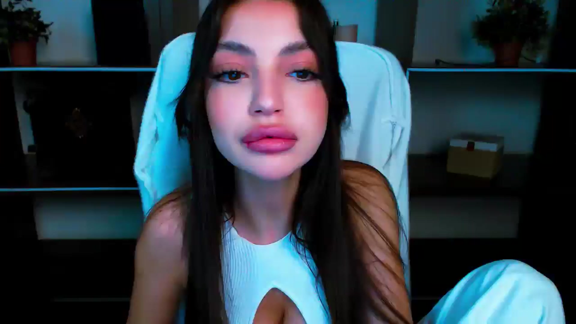 Gallery image thumbnail from Lexi_Jos's myfreecams stream on, 05/14/2025, 17:30 image 7 of 20