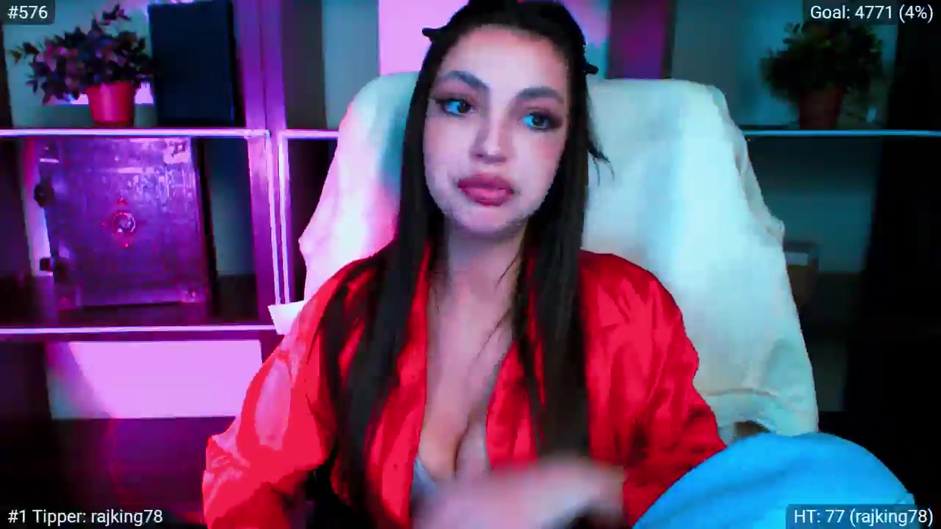 Gallery image thumbnail from Lexi_Jos's myfreecams stream on, 05/15/2025, 18:07 image 10 of 20