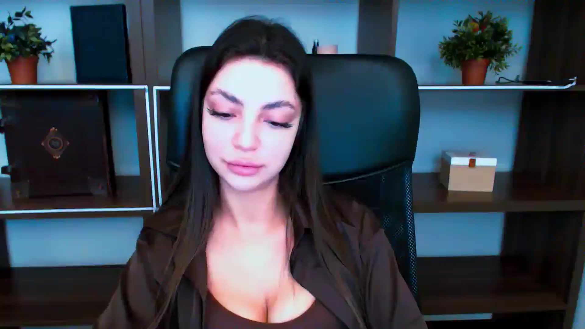 Gallery image thumbnail from Lexi_Jos's myfreecams stream on, 05/16/2025, 15:11 image 11 of 20