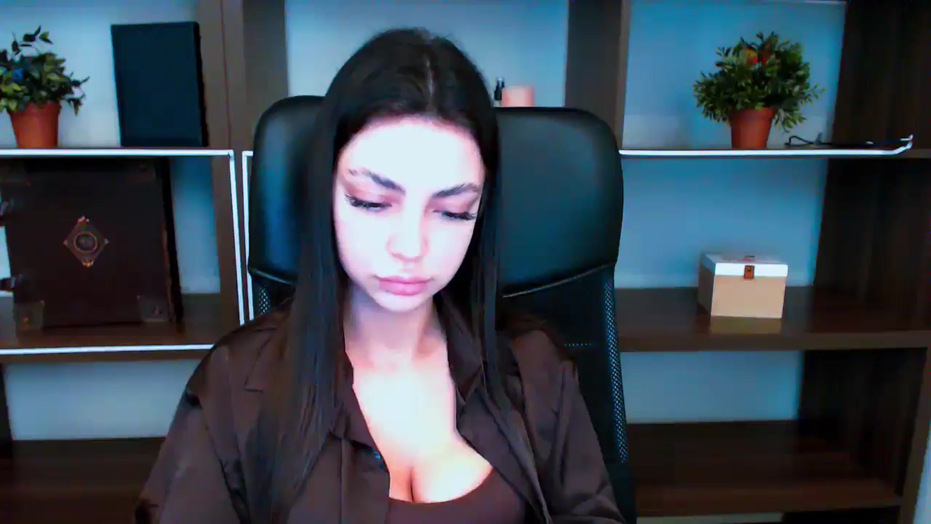 Gallery image thumbnail from Lexi_Jos's myfreecams stream on, 05/16/2025, 15:42 image 16 of 20