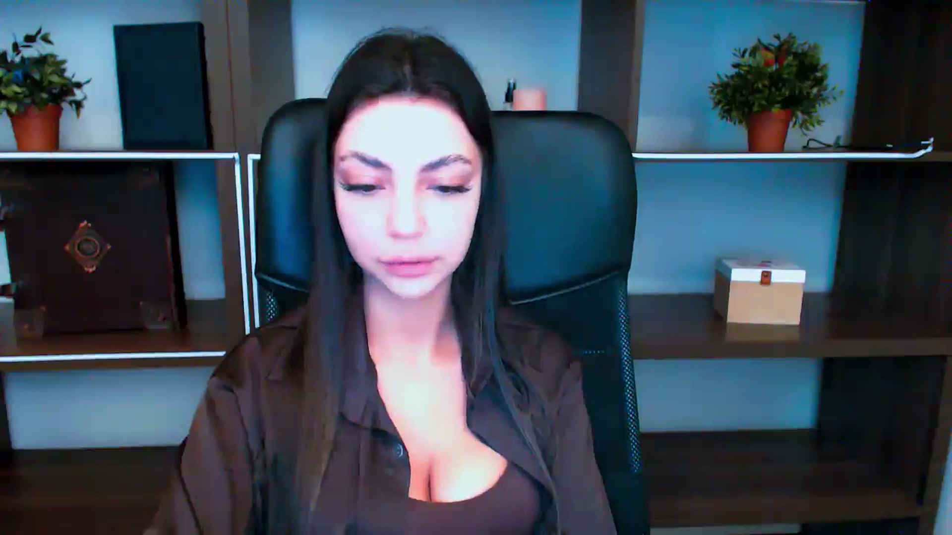 Gallery image thumbnail from Lexi_Jos's myfreecams stream on, 05/16/2025, 15:42 image 14 of 20