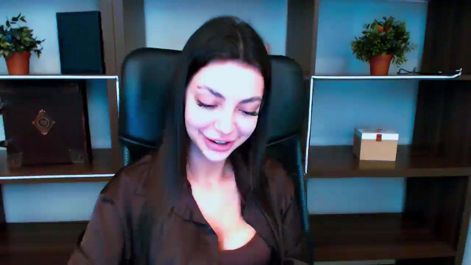 Gallery image thumbnail from Lexi_Jos's myfreecams stream on, 05/16/2025, 15:42 image 11 of 20
