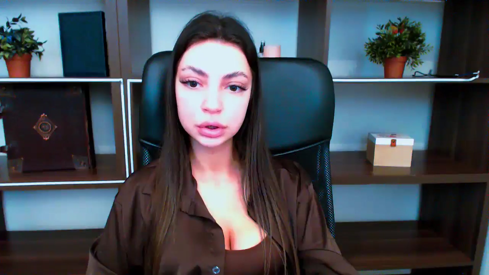 Gallery image thumbnail from Lexi_Jos's myfreecams stream on, 05/16/2025, 15:42 image 8 of 20