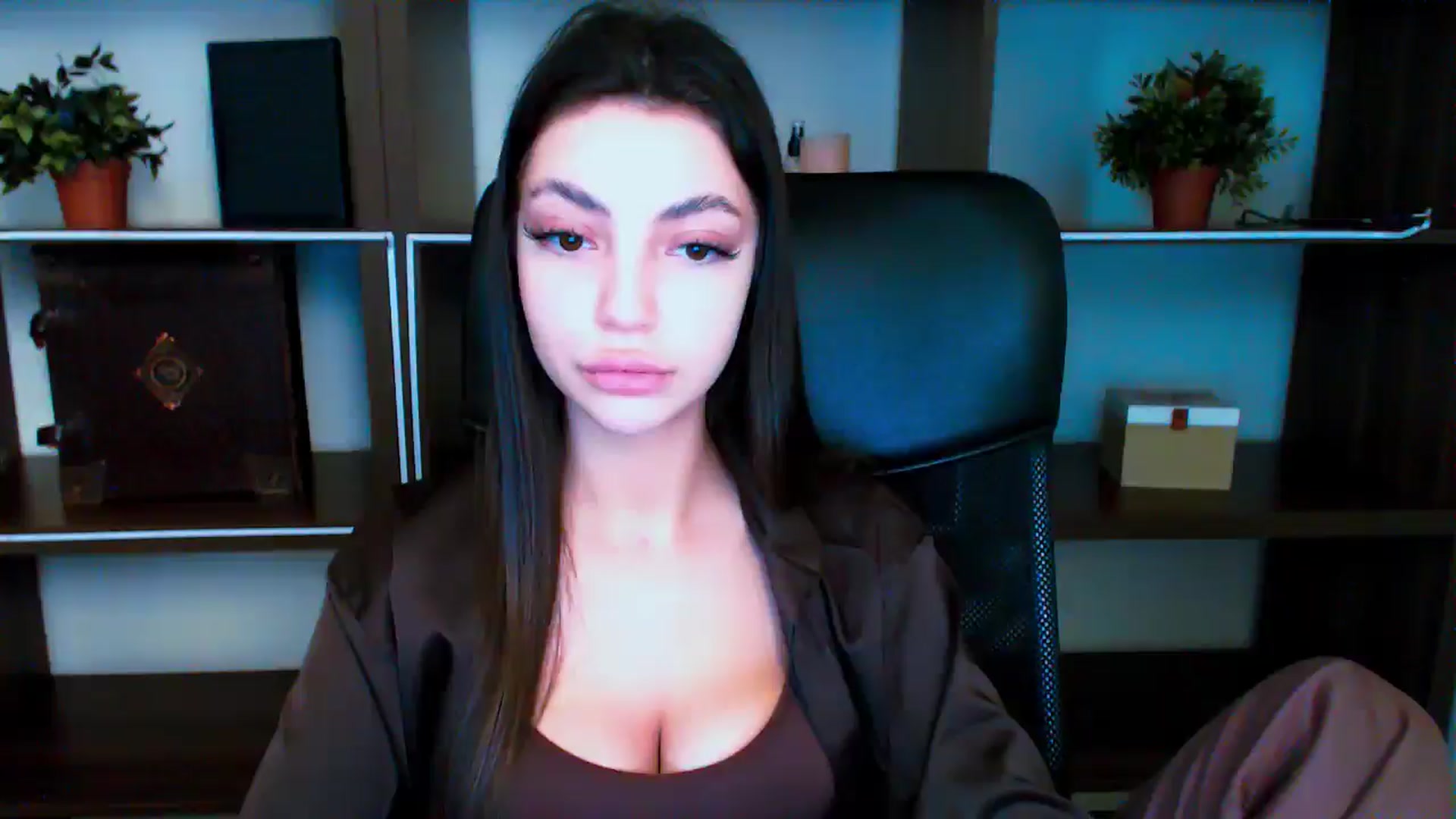 Gallery image thumbnail from Lexi_Jos's myfreecams stream on, 05/16/2025, 17:50 image 1 of 20