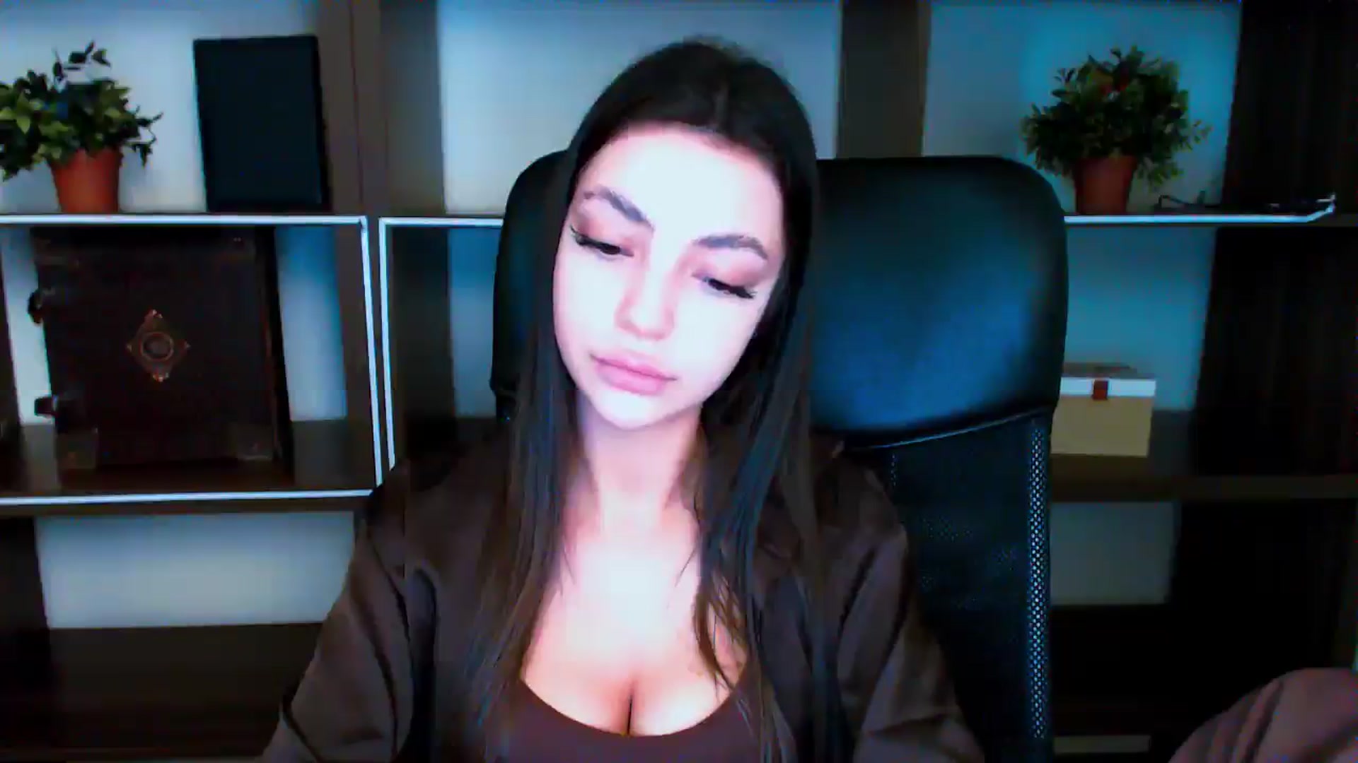 Gallery image thumbnail from Lexi_Jos's myfreecams stream on, 05/16/2025, 17:50 image 4 of 20