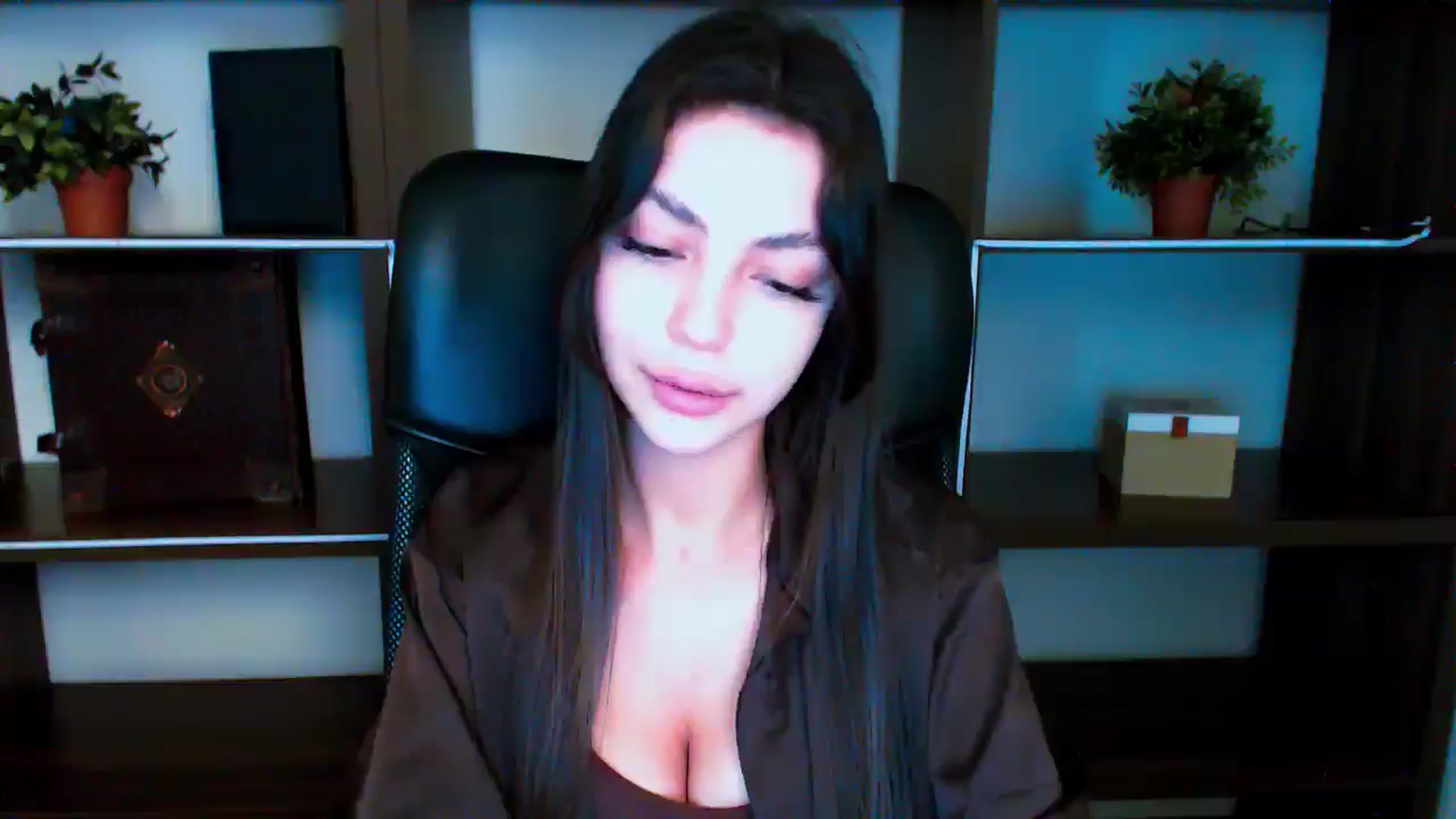 Gallery image thumbnail from Lexi_Jos's myfreecams stream on, 05/16/2025, 17:50 image 18 of 20