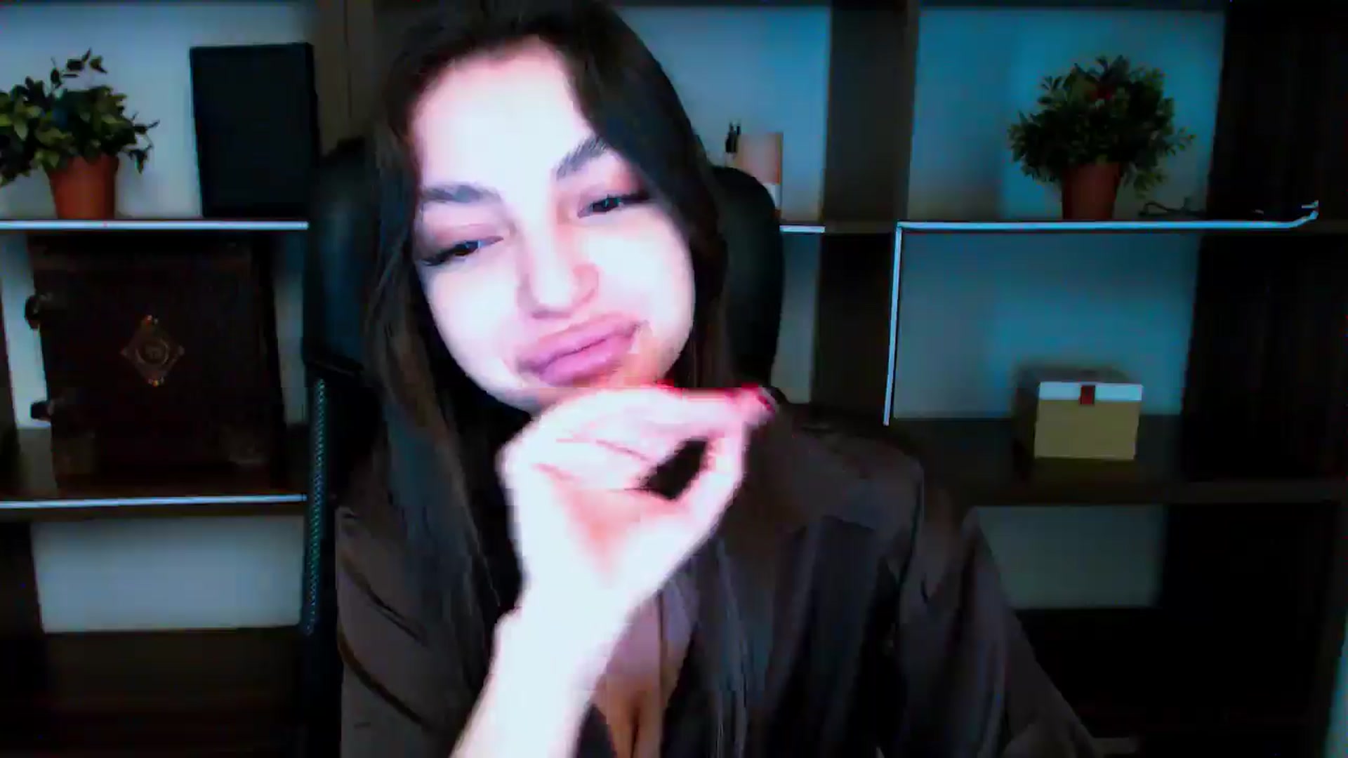 Gallery image thumbnail from Lexi_Jos's myfreecams stream on, 05/16/2025, 17:50 image 19 of 20
