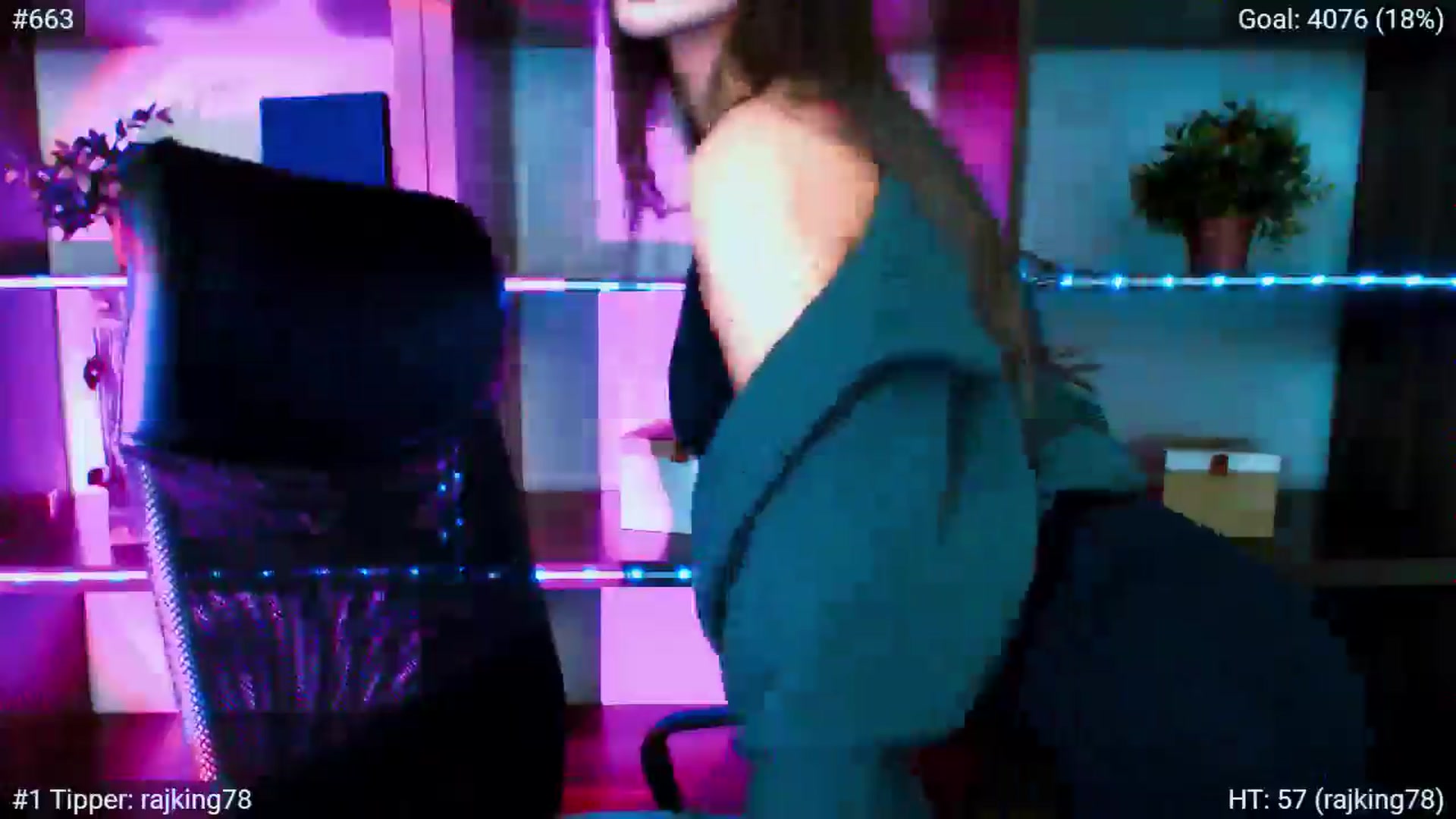 Gallery image thumbnail from Lexi_Jos's myfreecams stream on, 05/17/2025, 14:41 image 17 of 20