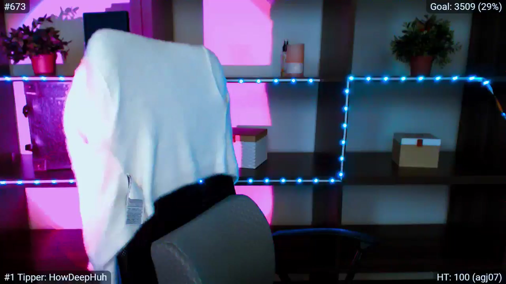 Gallery image thumbnail from Lexi_Jos's myfreecams stream on, 05/18/2025, 16:03 image 19 of 20