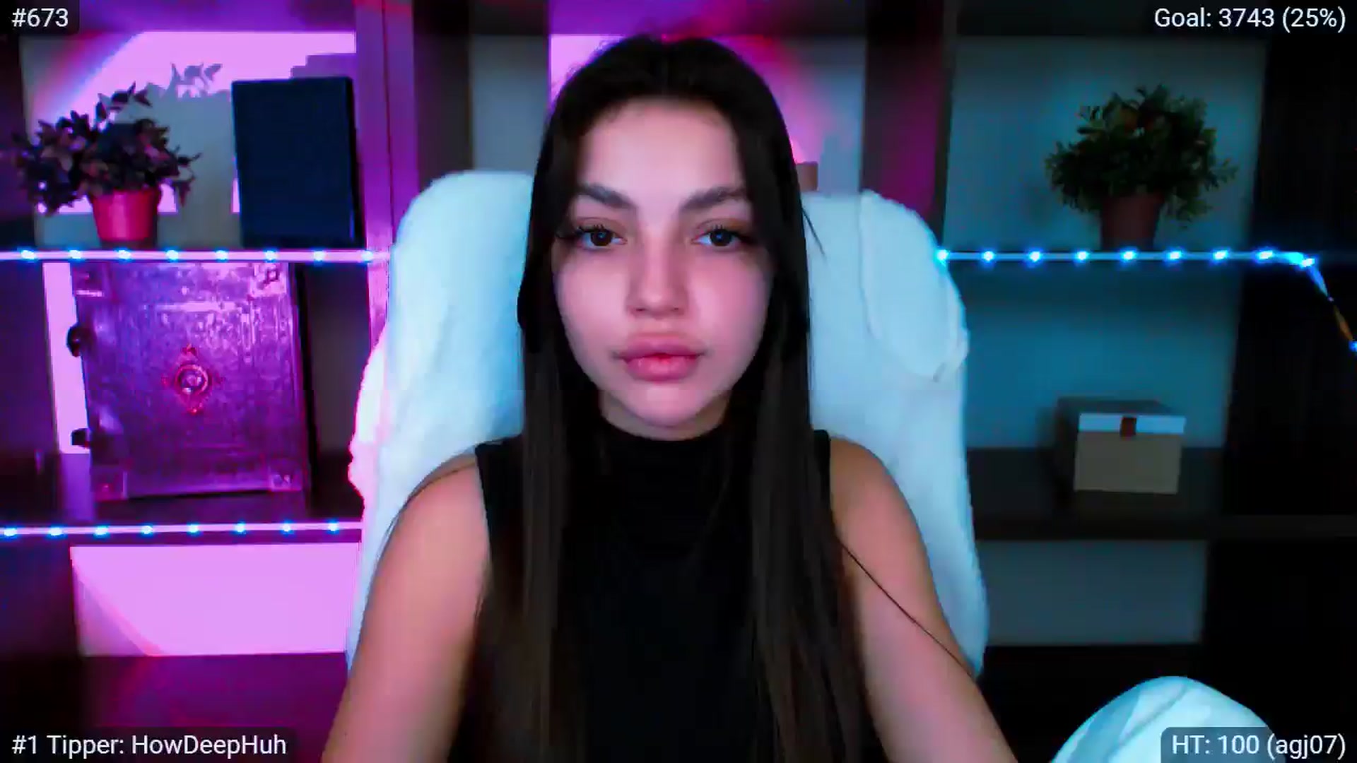 Gallery image thumbnail from Lexi_Jos's myfreecams stream on, 05/18/2025, 16:03 image 7 of 20