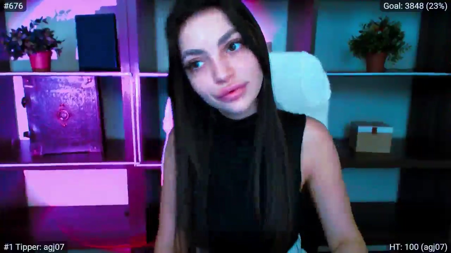 Gallery image thumbnail from Lexi_Jos's myfreecams stream on, 05/18/2025, 16:03 image 5 of 20