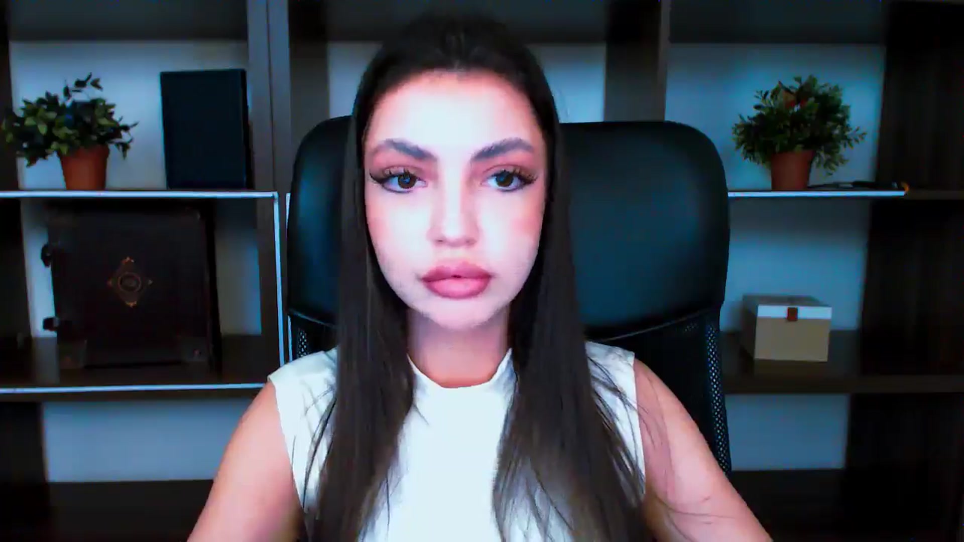 Gallery image thumbnail from Lexi_Jos's myfreecams stream on, 05/19/2025, 16:01 image 11 of 20