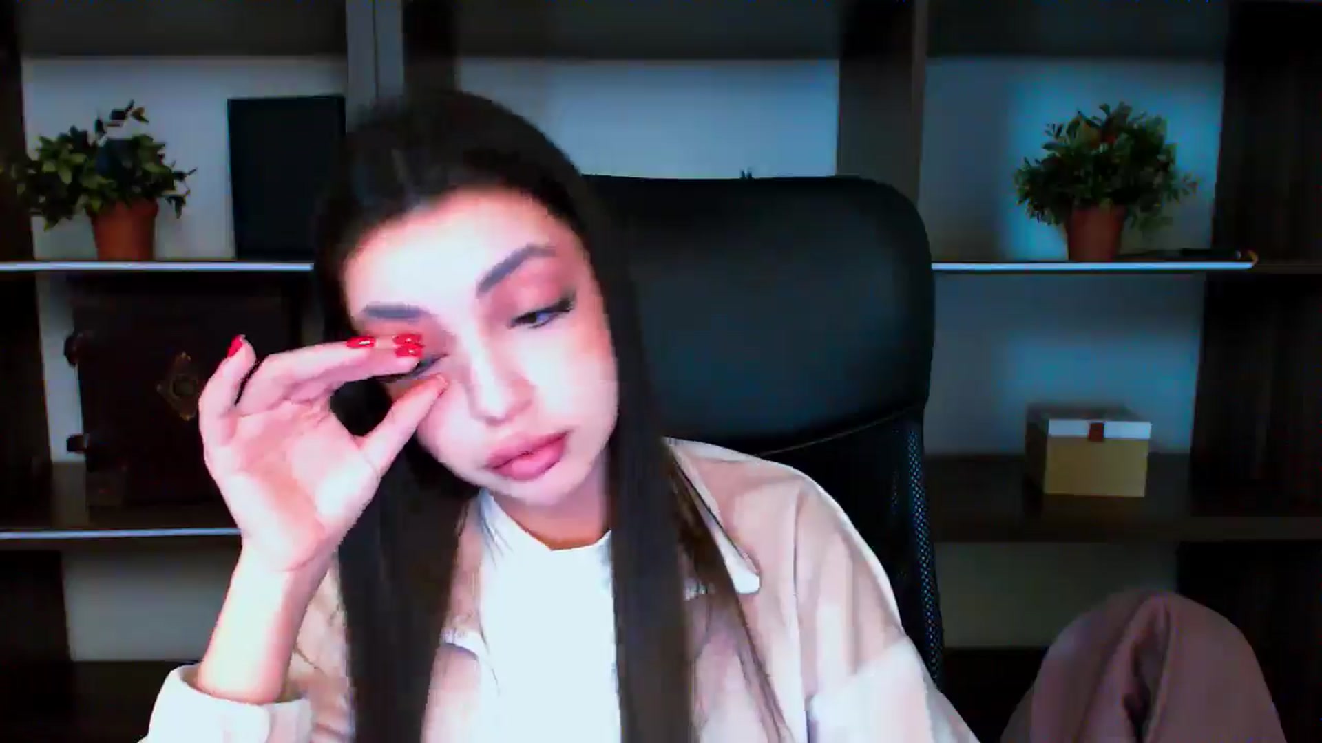 Gallery image thumbnail from Lexi_Jos's myfreecams stream on, 05/19/2025, 18:39 image 7 of 20