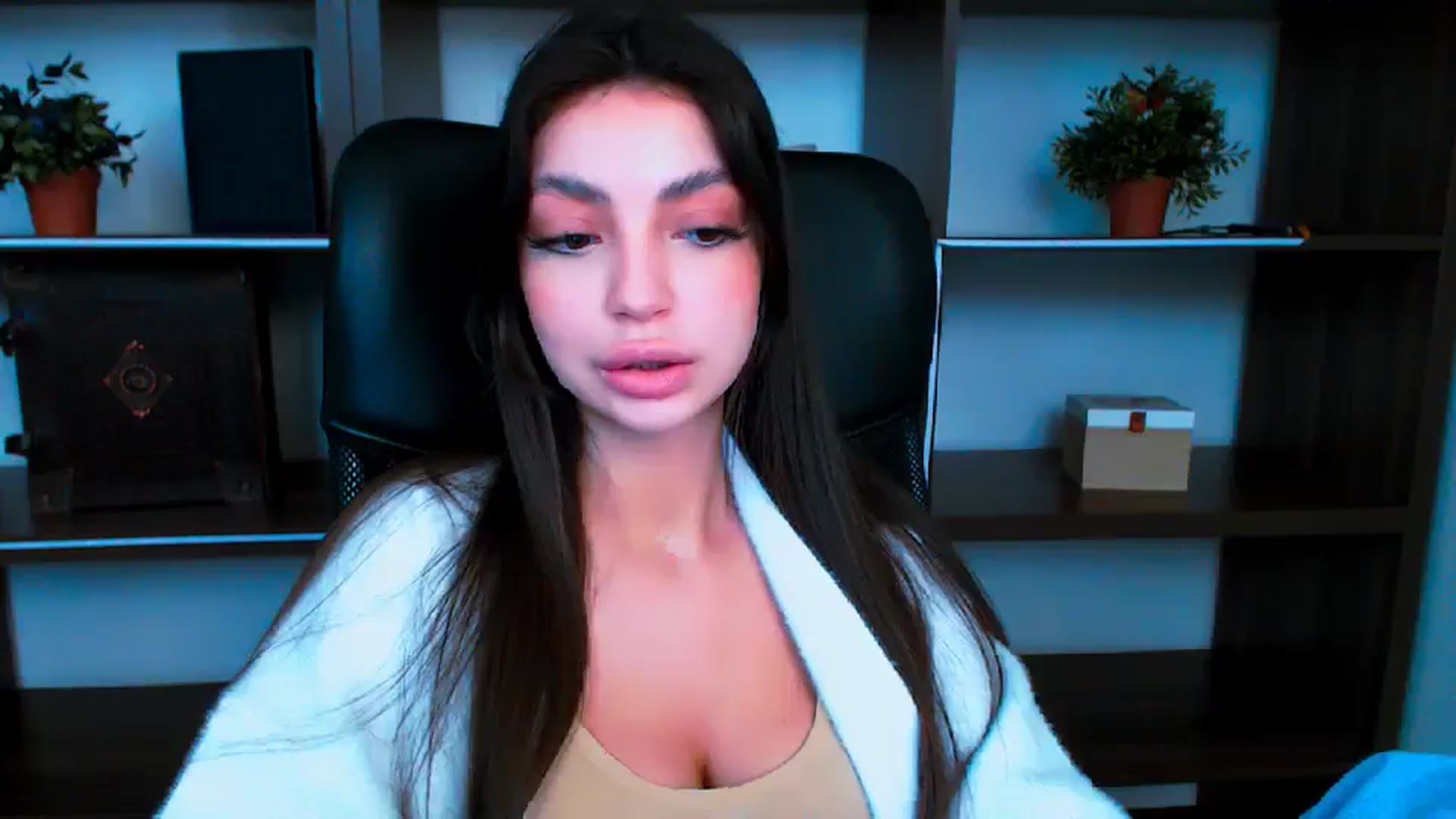 Gallery image thumbnail from Lexi_Jos's myfreecams stream on, 05/20/2025, 14:51 image 5 of 20