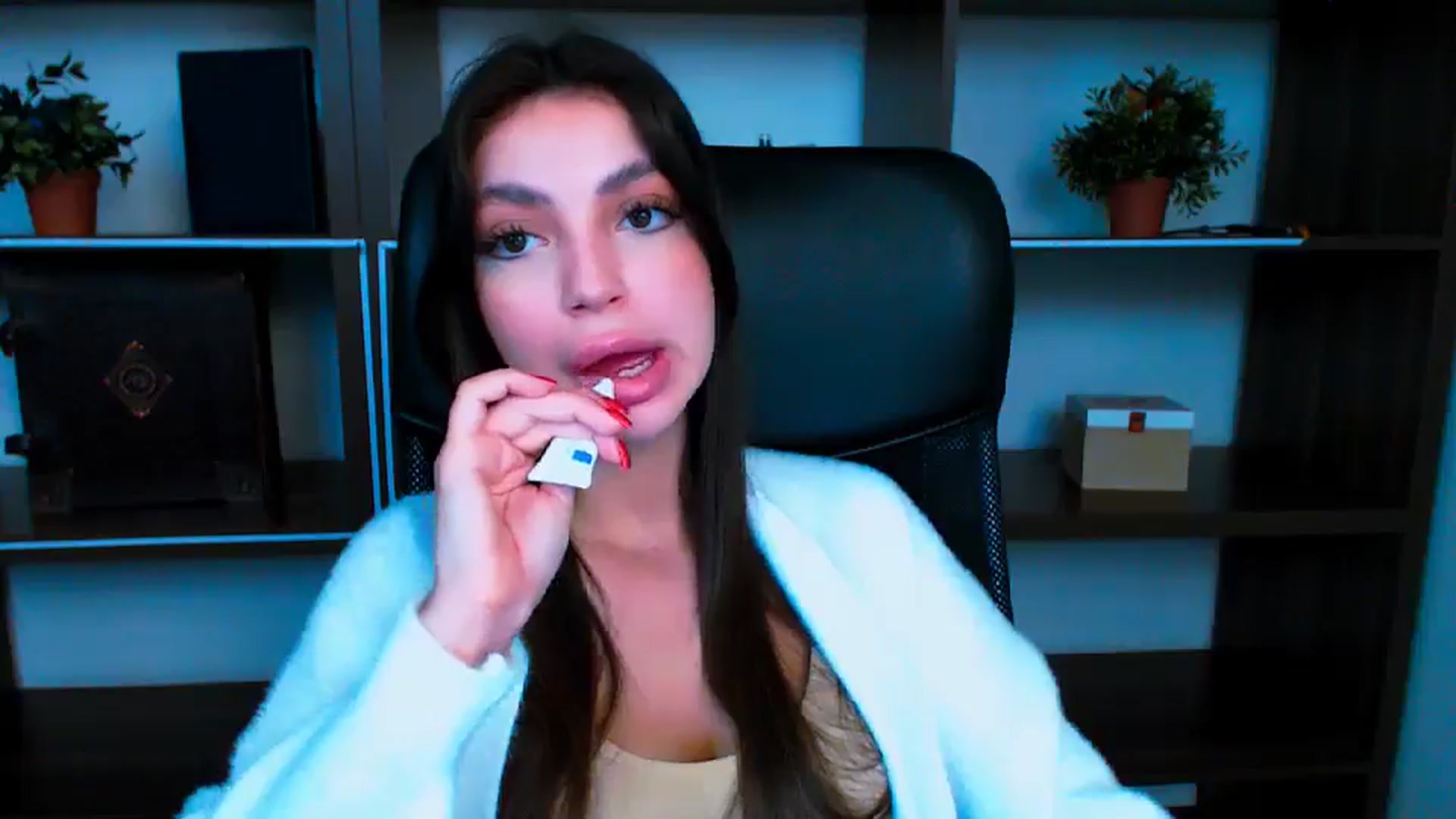 Gallery image thumbnail from Lexi_Jos's myfreecams stream on, 05/20/2025, 14:51 image 3 of 20