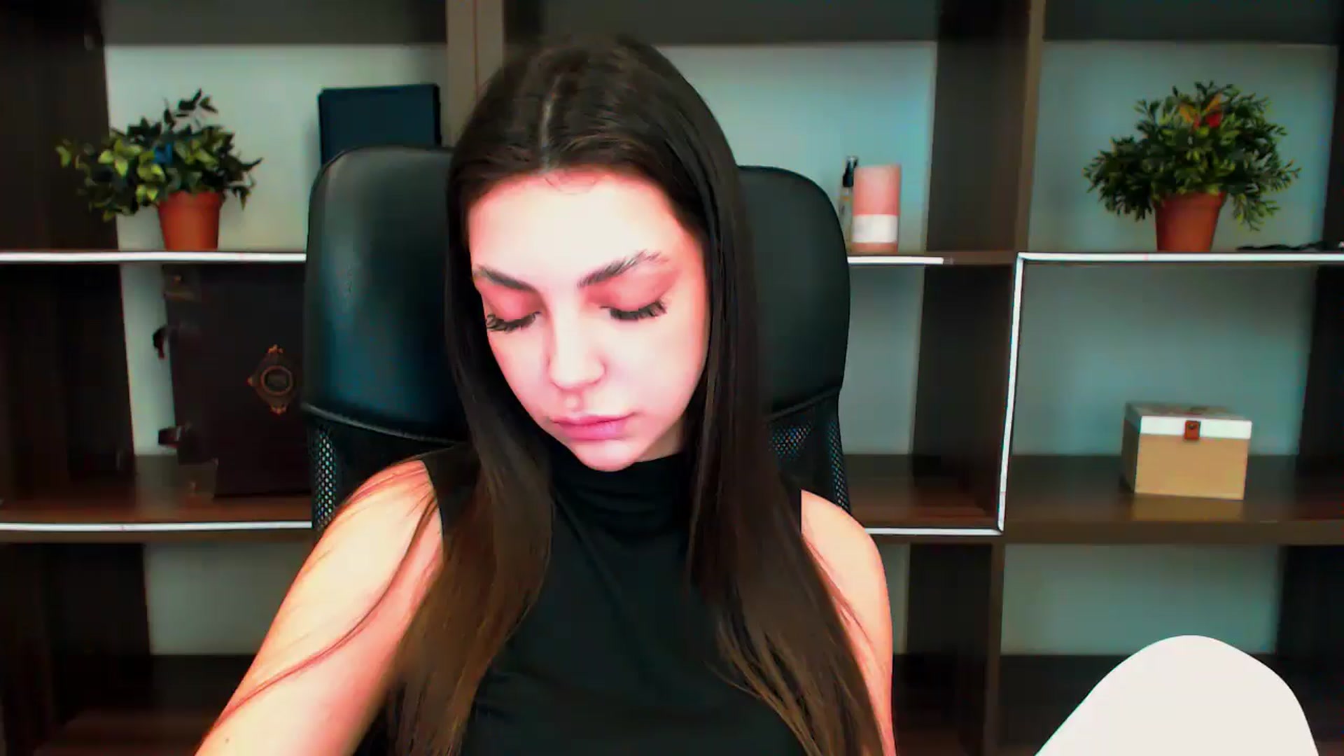 Gallery image thumbnail from Lexi_Jos's myfreecams stream on, 05/21/2025, 17:29 image 15 of 20