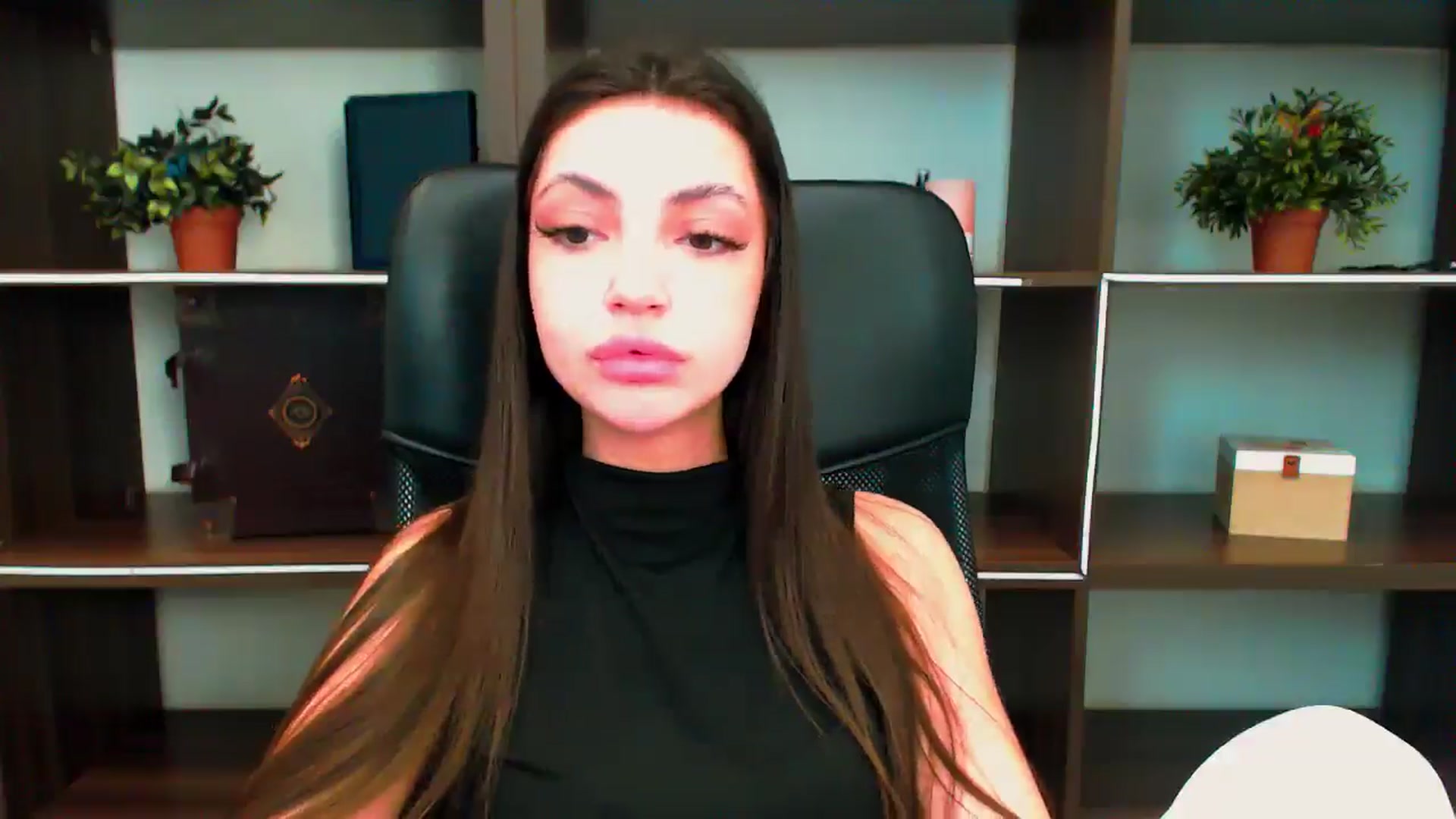 Gallery image thumbnail from Lexi_Jos's myfreecams stream on, 05/21/2025, 17:29 image 11 of 20