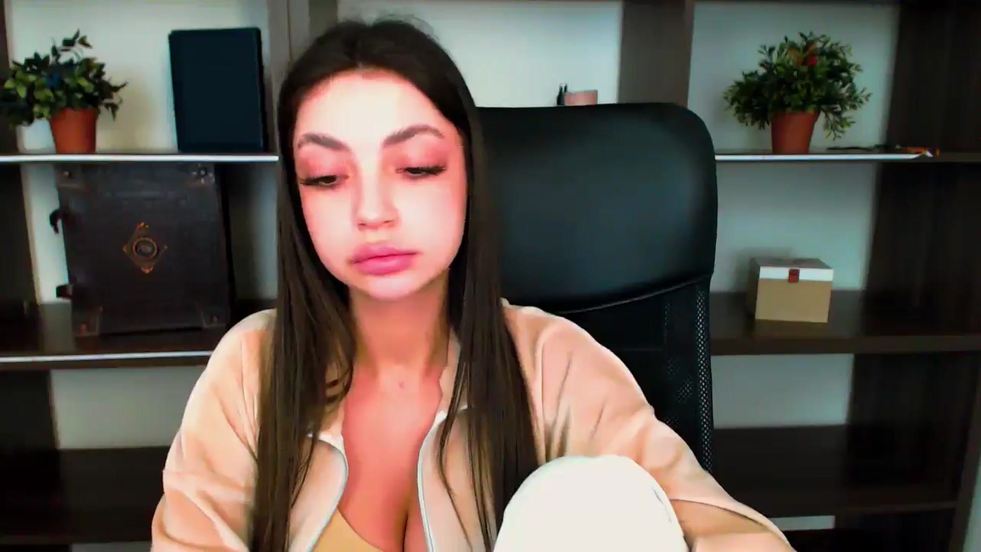 Gallery image thumbnail from Lexi_Jos's myfreecams stream on, 05/24/2025, 15:57 image 8 of 20