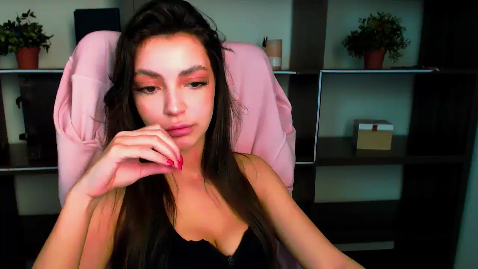 Gallery image thumbnail from Lexi_Jos's myfreecams stream on, 05/26/2025, 14:00 image 15 of 20