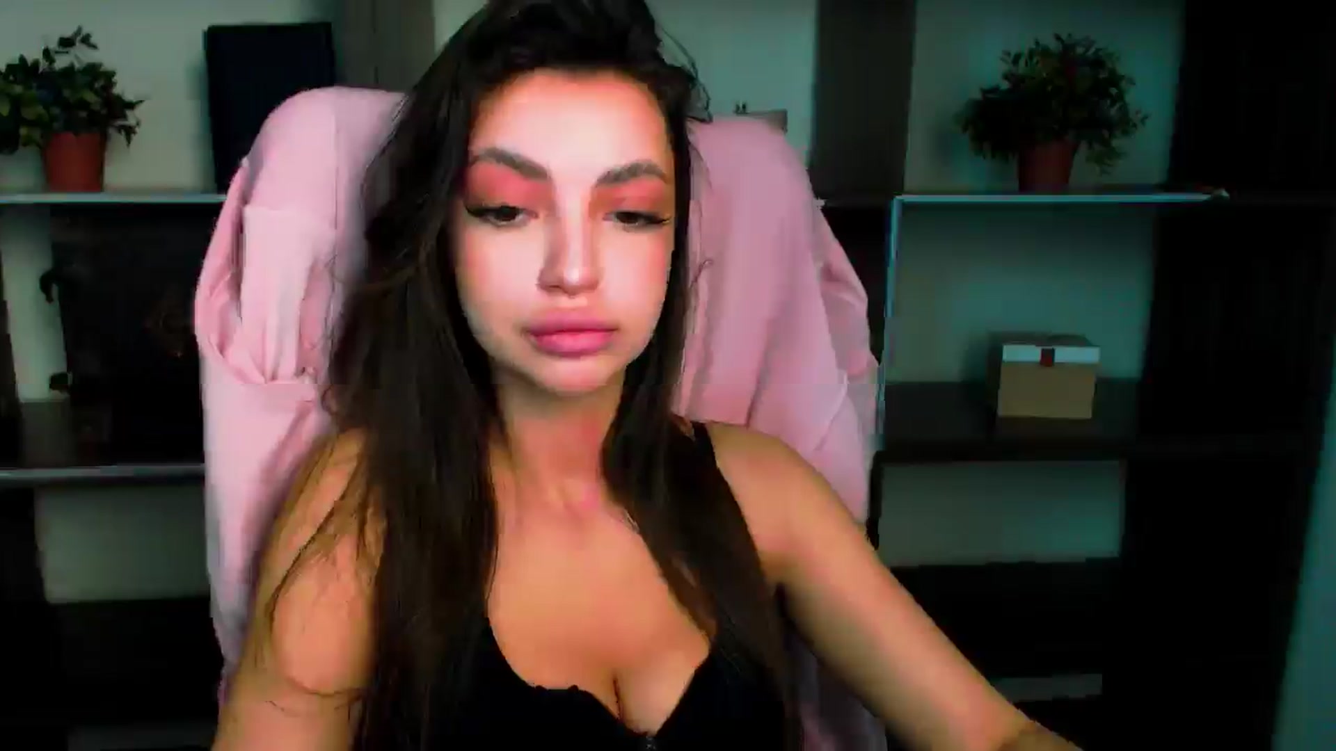 Gallery image thumbnail from Lexi_Jos's myfreecams stream on, 05/26/2025, 14:00 image 12 of 20