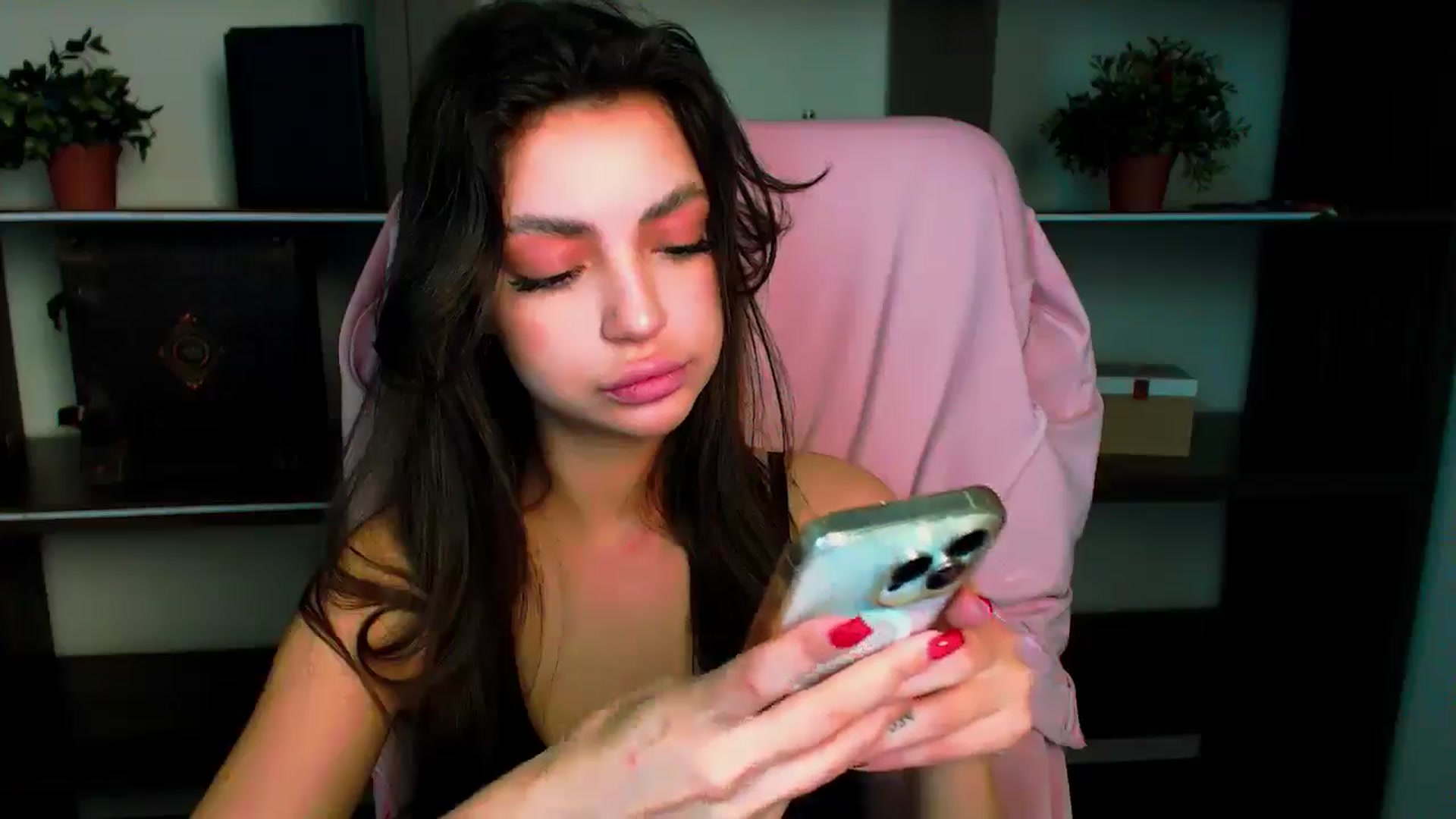 Gallery image thumbnail from Lexi_Jos's myfreecams stream on, 05/26/2025, 14:00 image 8 of 20