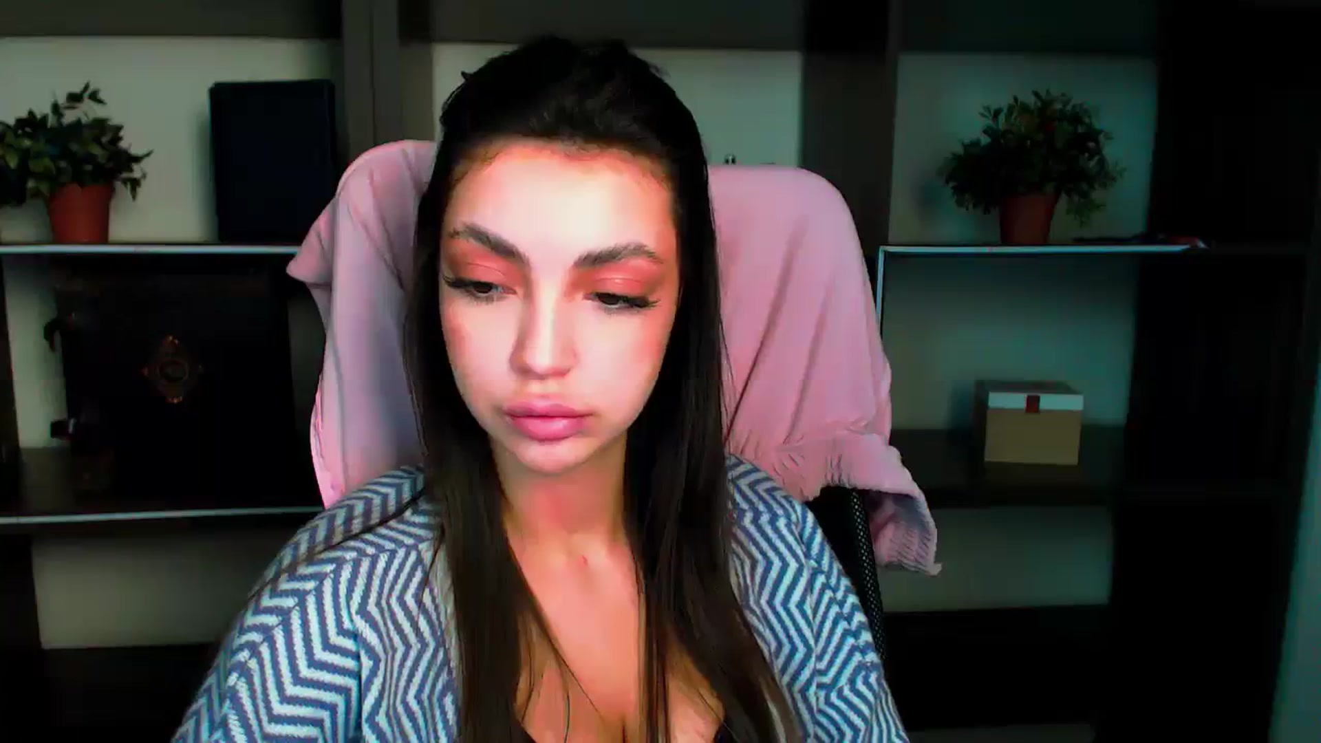 Gallery image thumbnail from Lexi_Jos's myfreecams stream on, 05/26/2025, 16:21 image 4 of 20