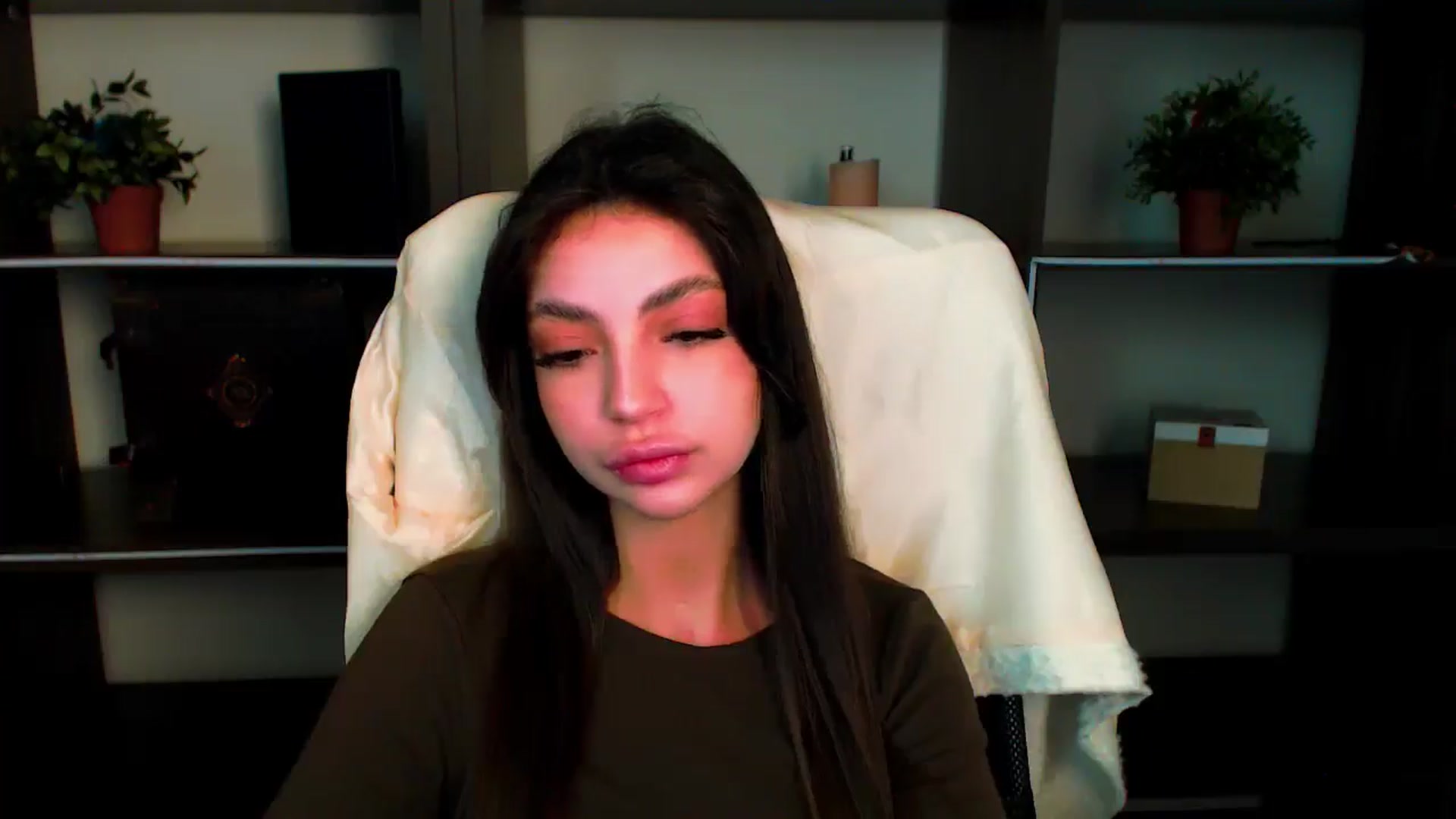 Gallery image thumbnail from Lexi_Jos's myfreecams stream on, 05/28/2025, 15:54 image 15 of 20