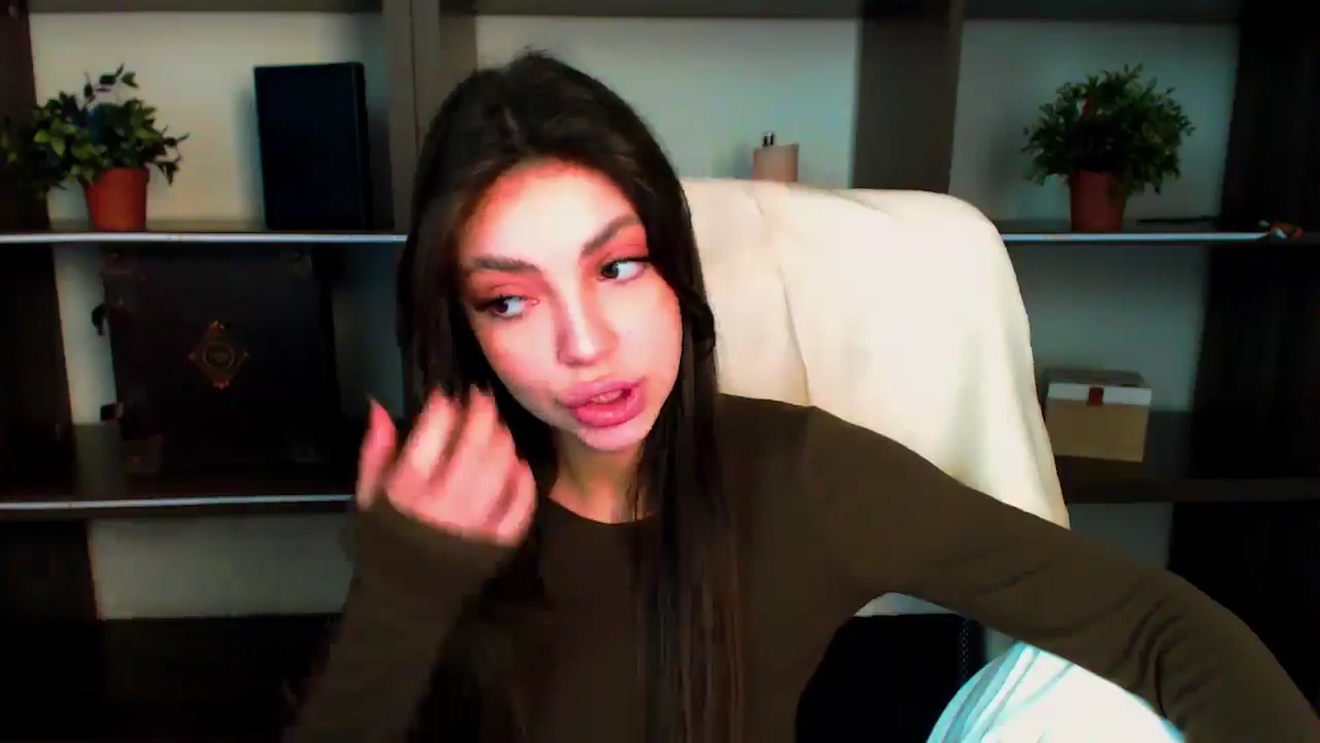 Gallery image thumbnail from Lexi_Jos's myfreecams stream on, 05/28/2025, 15:54 image 8 of 20