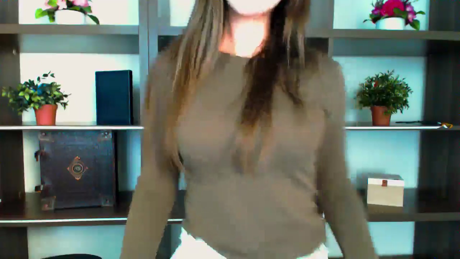 Gallery image thumbnail from Lexi_Jos's myfreecams stream on, 05/28/2025, 15:54 image 3 of 20