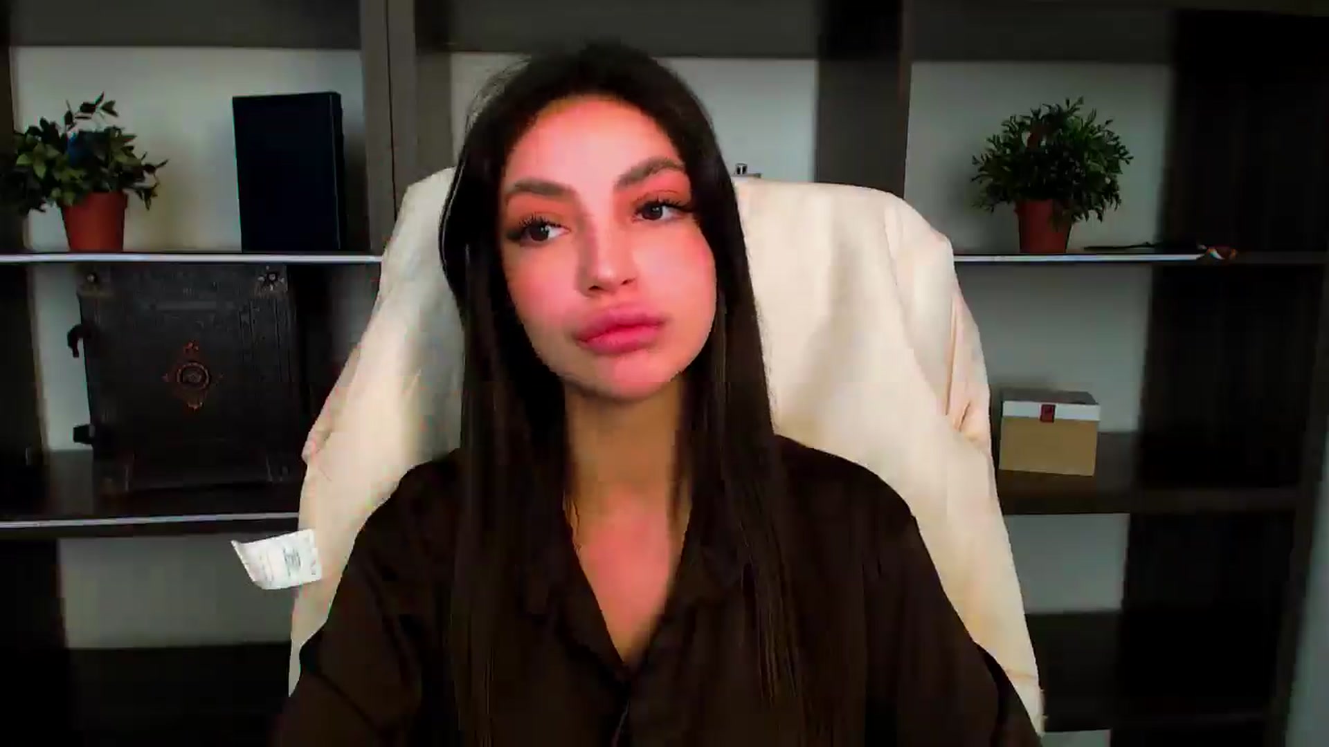 Gallery image thumbnail from Lexi_Jos's myfreecams stream on, 05/29/2025, 14:09 image 5 of 20