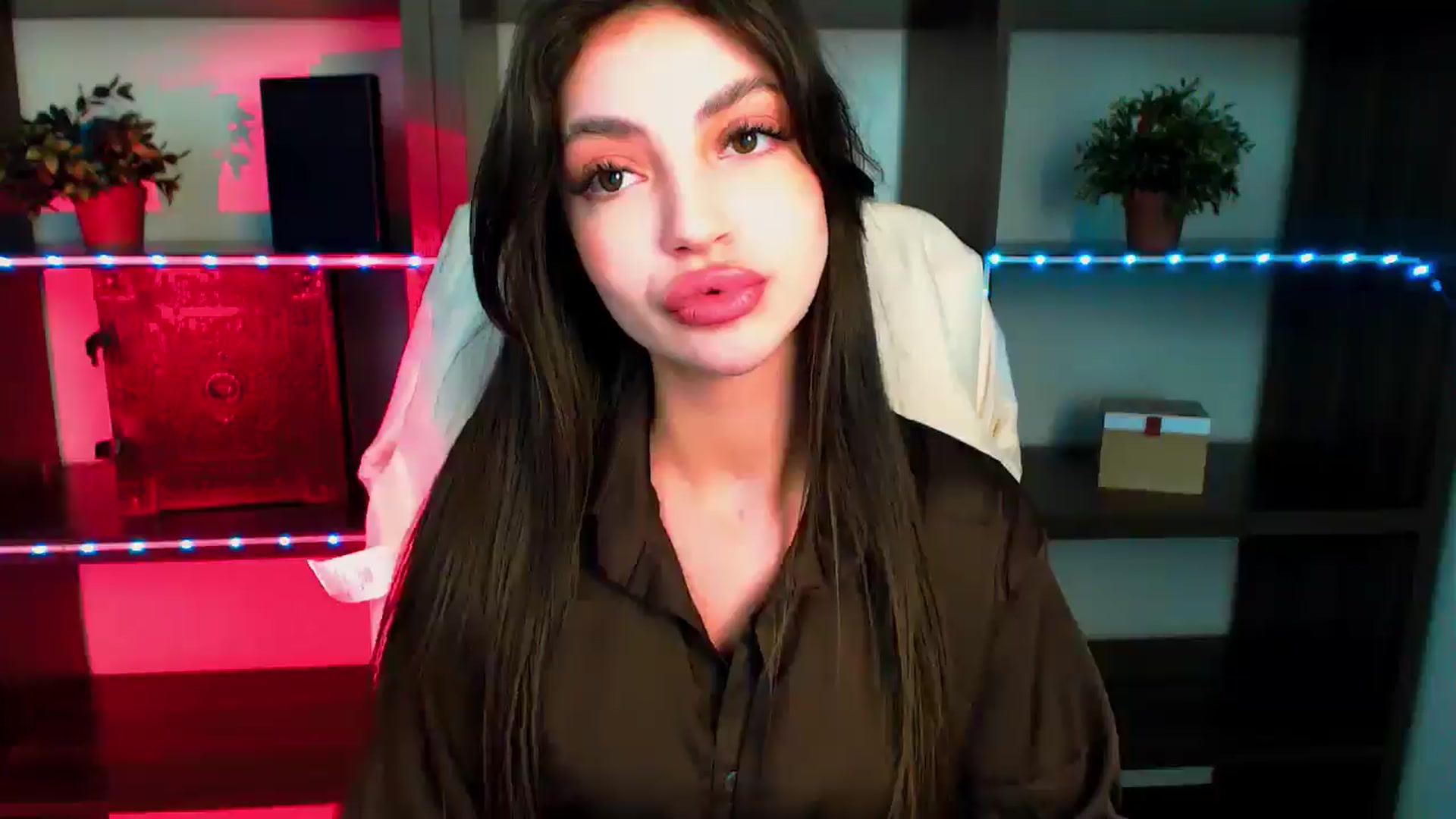 Gallery image thumbnail from Lexi_Jos's myfreecams stream on, 05/29/2025, 16:45 image 12 of 20