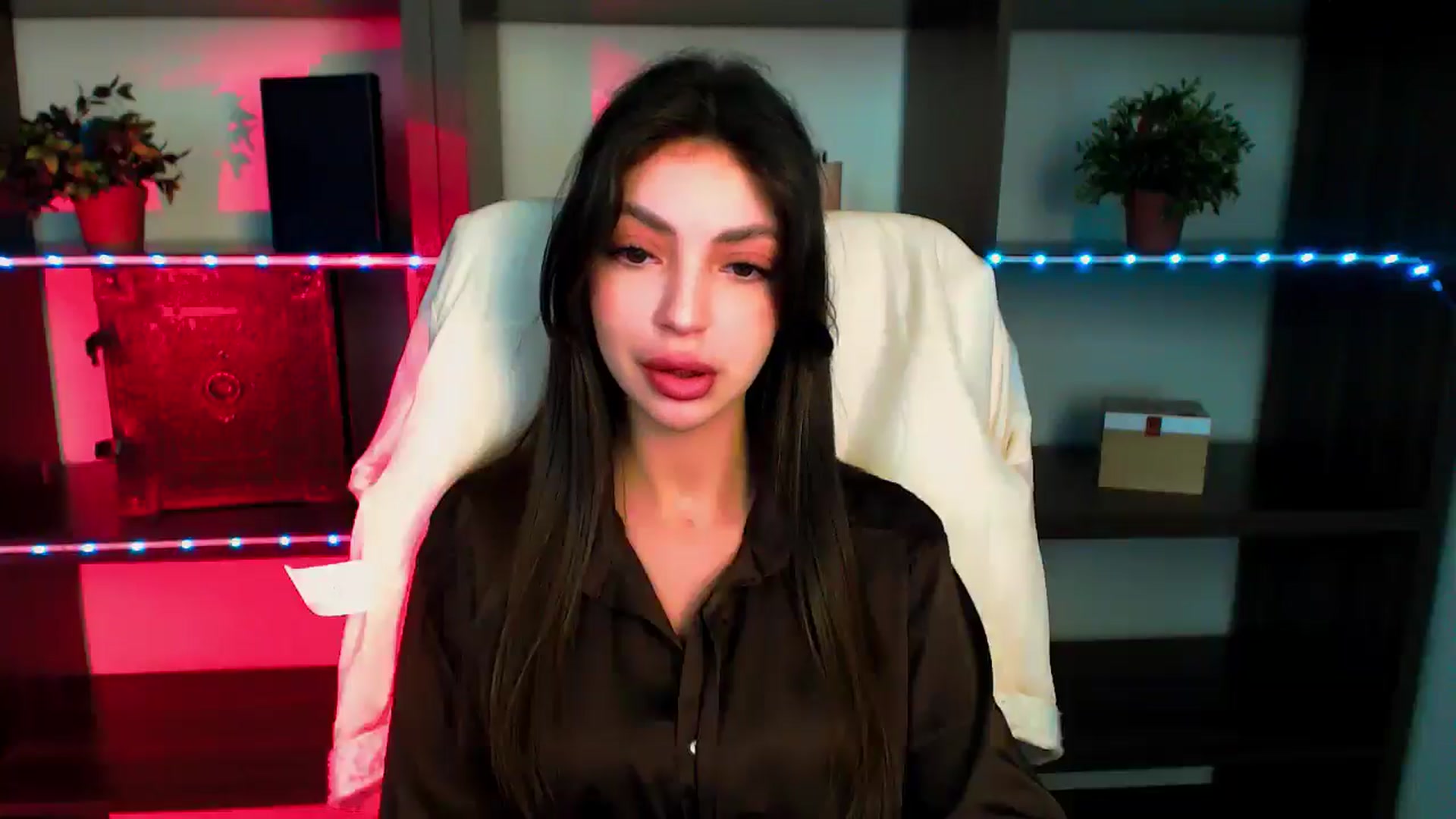 Gallery image thumbnail from Lexi_Jos's myfreecams stream on, 05/29/2025, 16:45 image 13 of 20