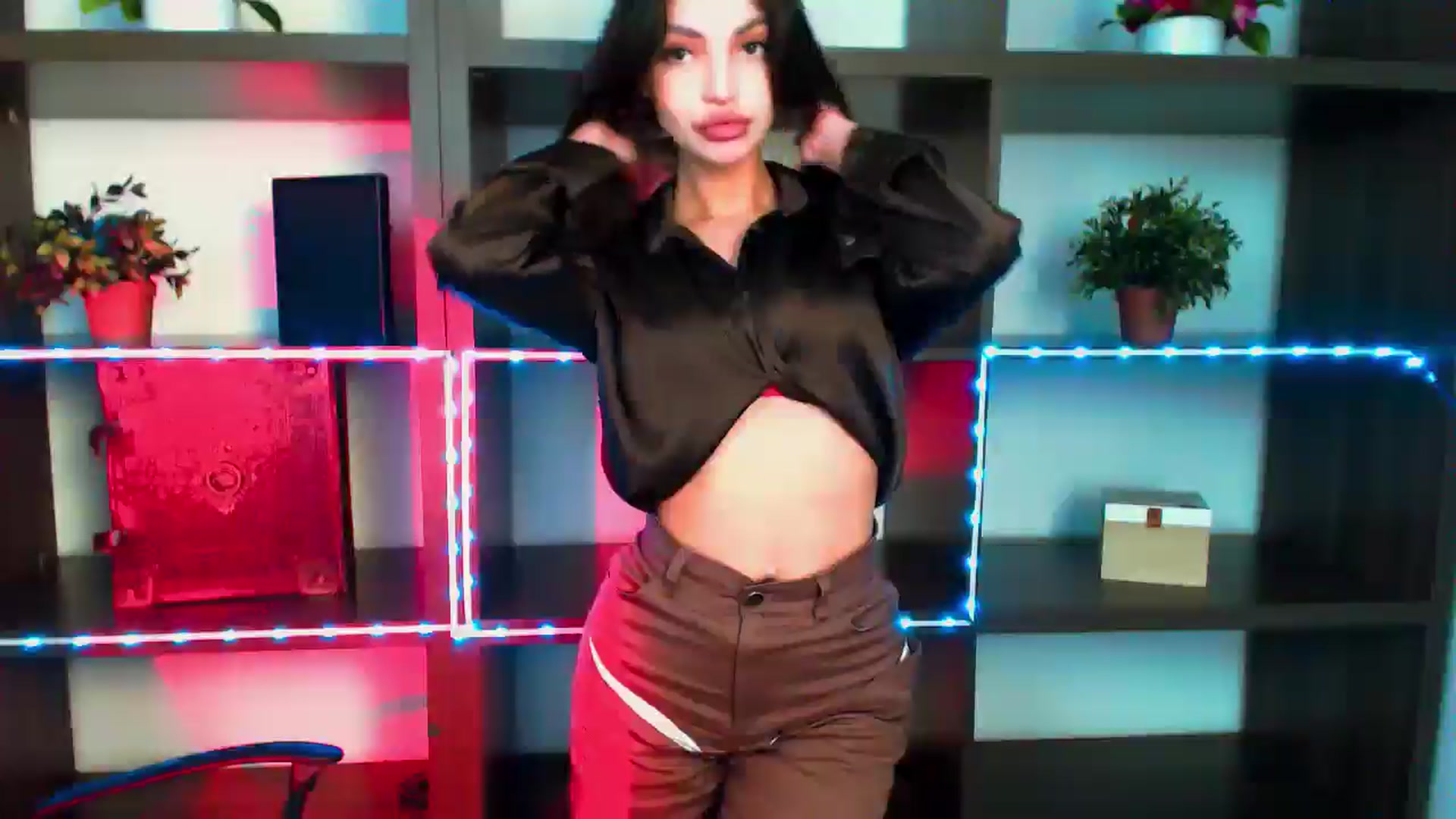 Gallery image thumbnail from Lexi_Jos's myfreecams stream on, 05/29/2025, 16:45 image 10 of 20