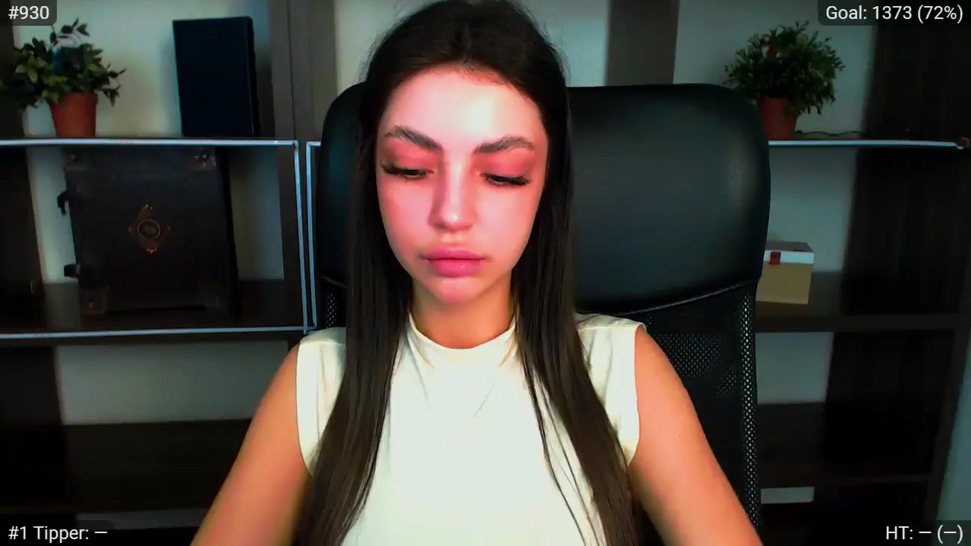 Gallery image thumbnail from Lexi_Jos's myfreecams stream on, 05/31/2025, 11:59 image 13 of 20