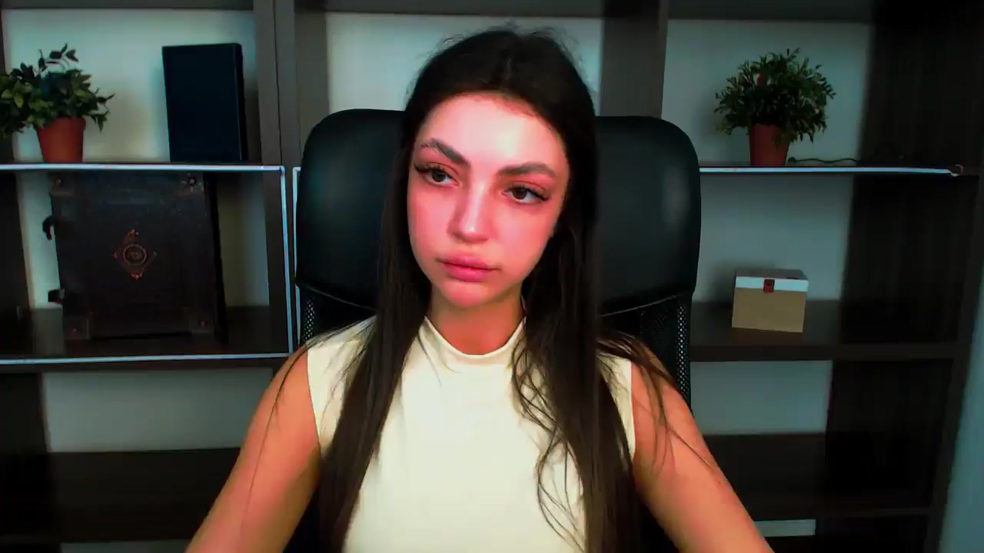 Gallery image thumbnail from Lexi_Jos's myfreecams stream on, 05/31/2025, 11:59 image 1 of 20