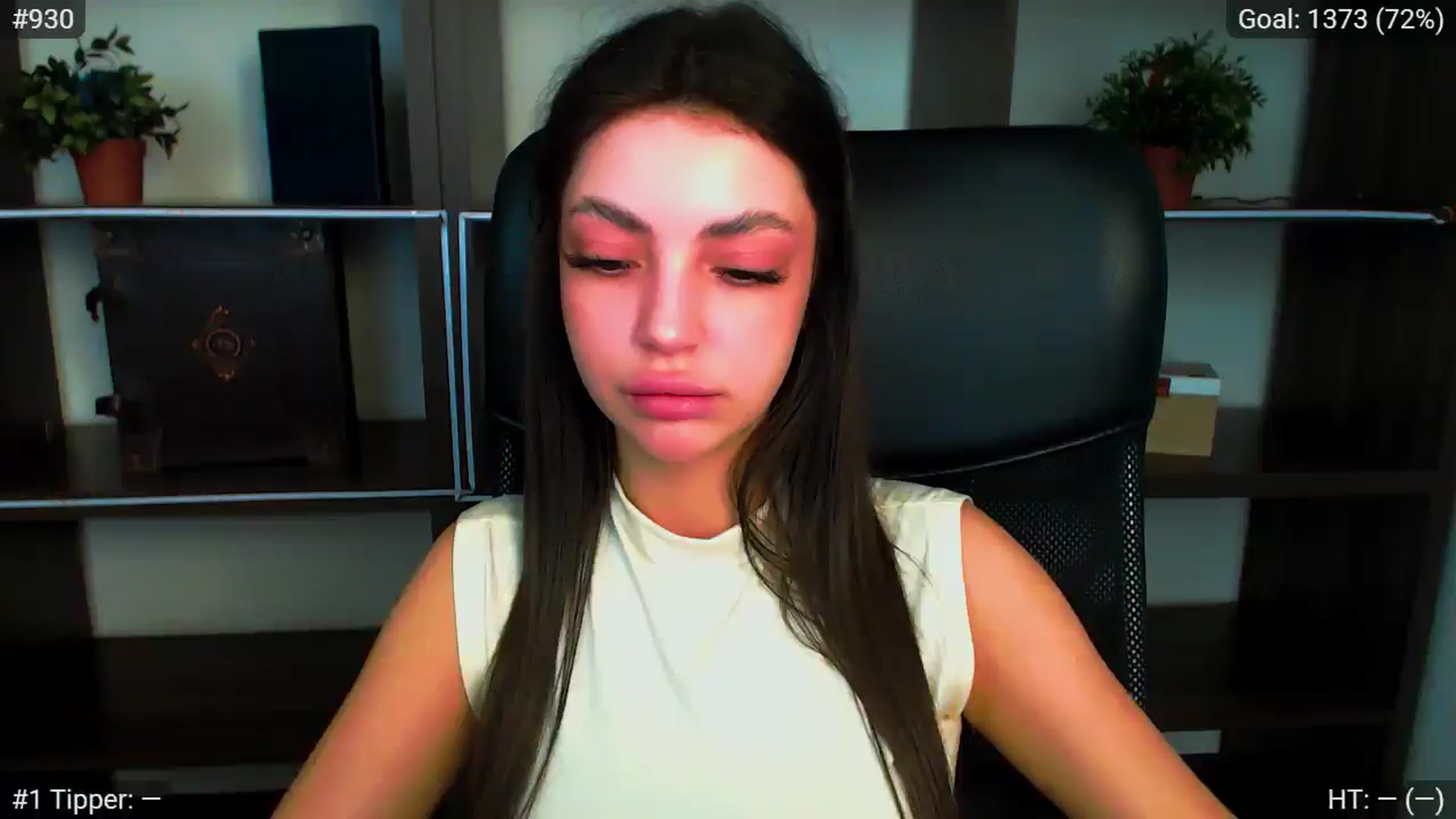 Gallery image thumbnail from Lexi_Jos's myfreecams stream on, 05/31/2025, 11:59 image 16 of 20