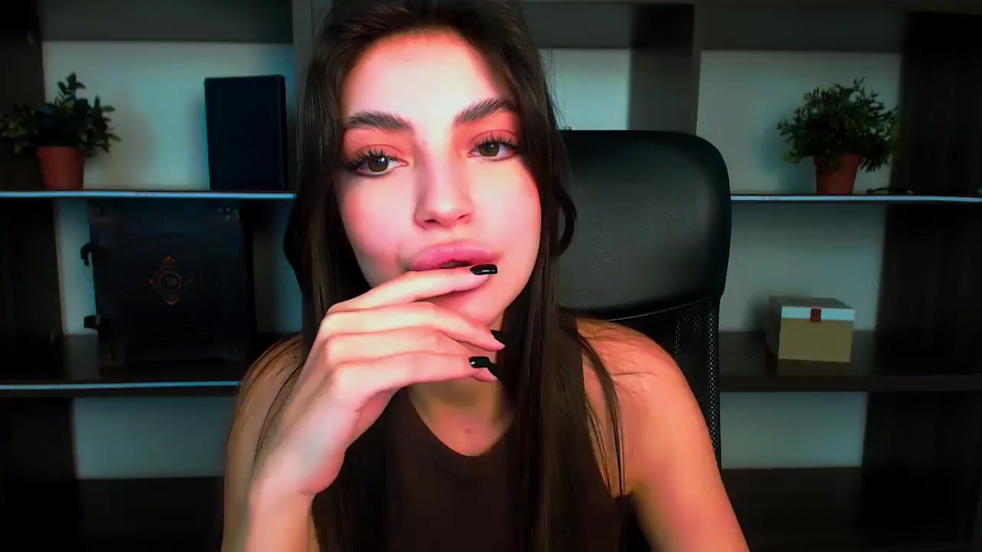 Gallery image thumbnail from Lexi_Jos's myfreecams stream on, 06/02/2025, 15:34 image 1 of 20