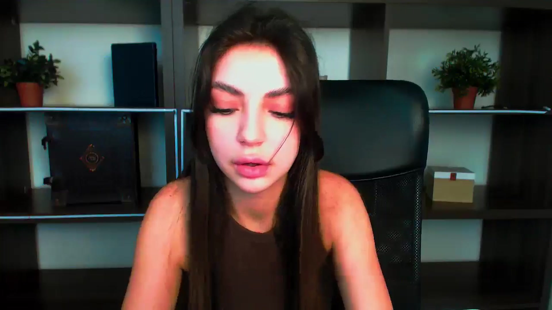 Gallery image thumbnail from Lexi_Jos's myfreecams stream on, 06/02/2025, 15:34 image 17 of 20